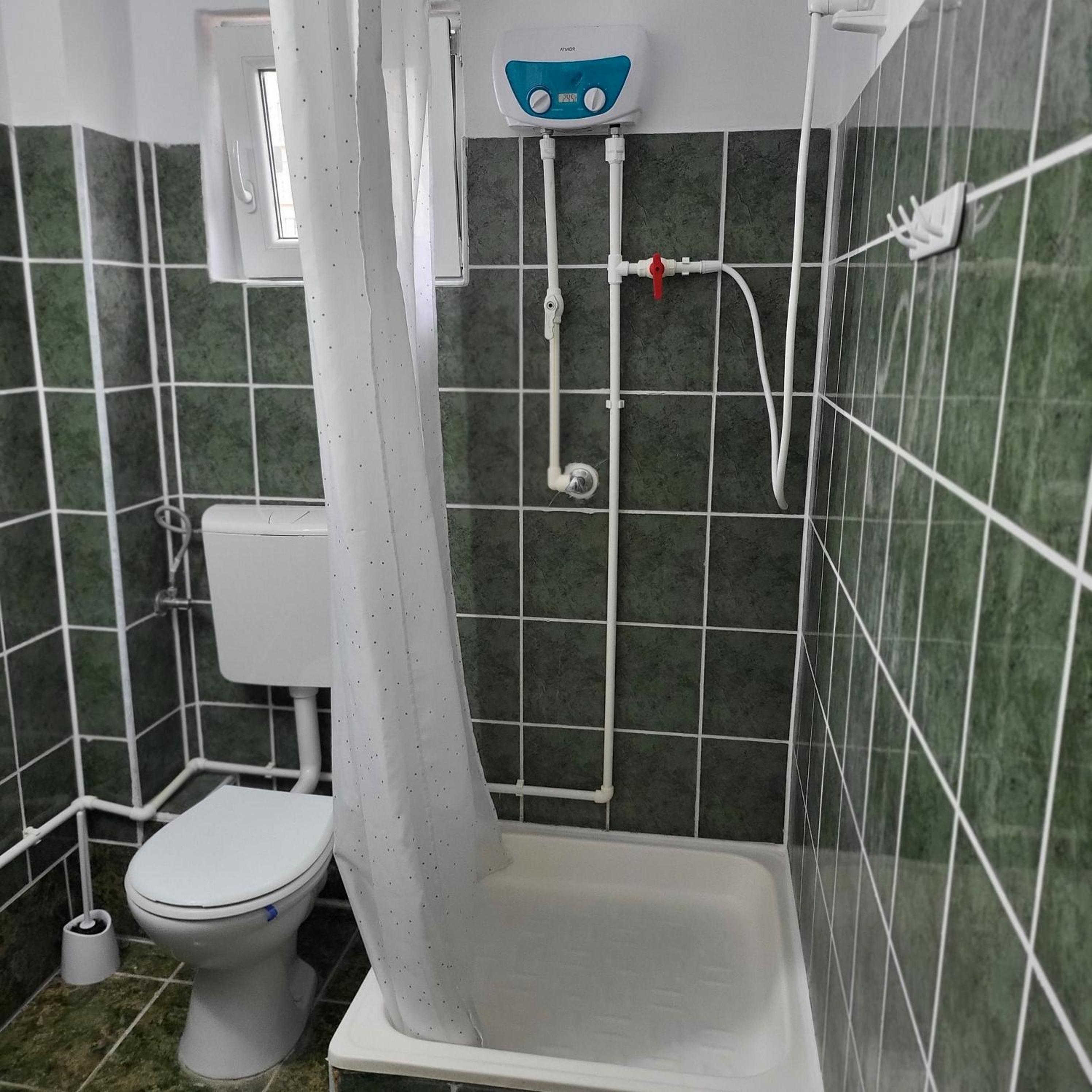 Double Room With Private Bathroom photo 3