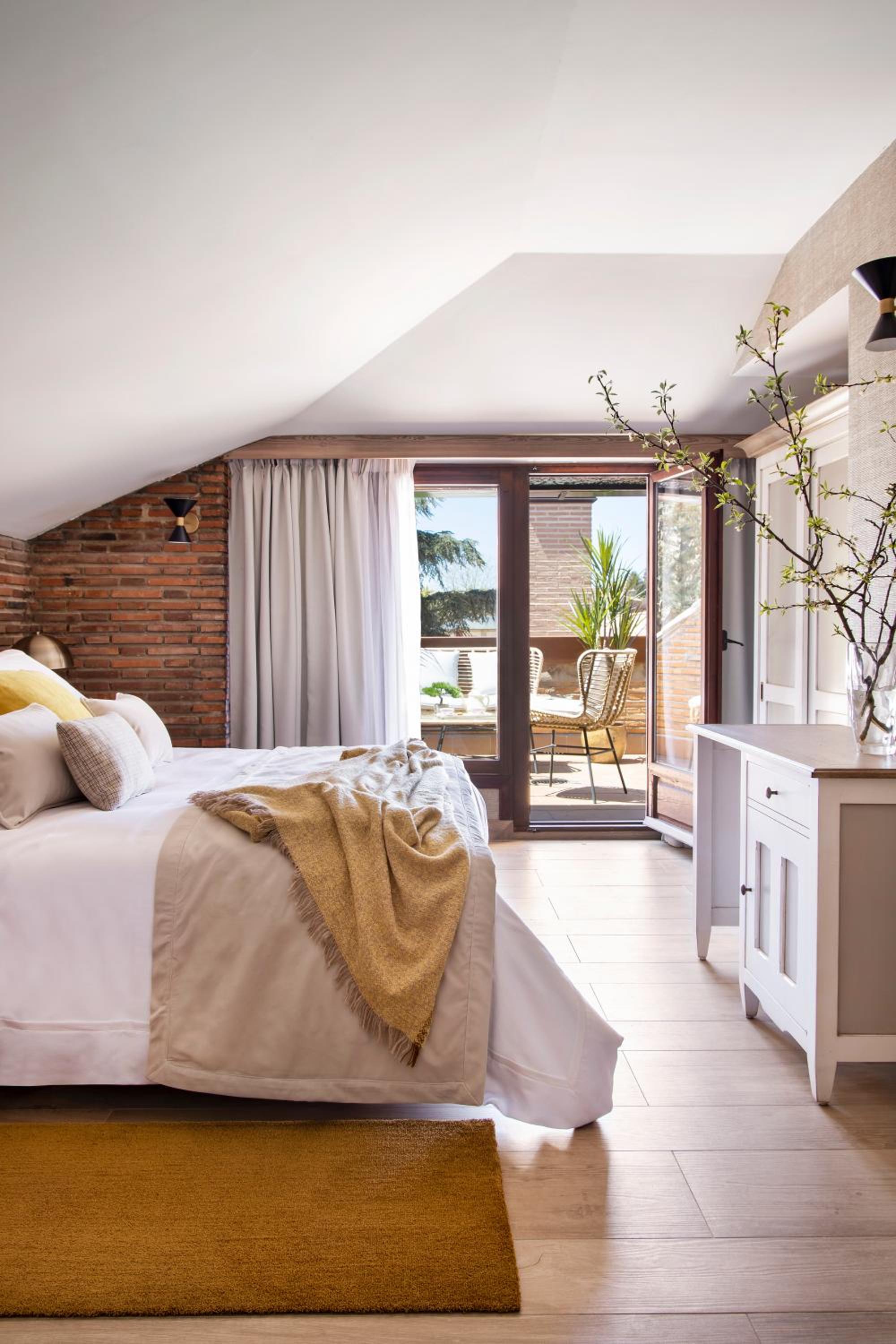 Double Room with Terrace