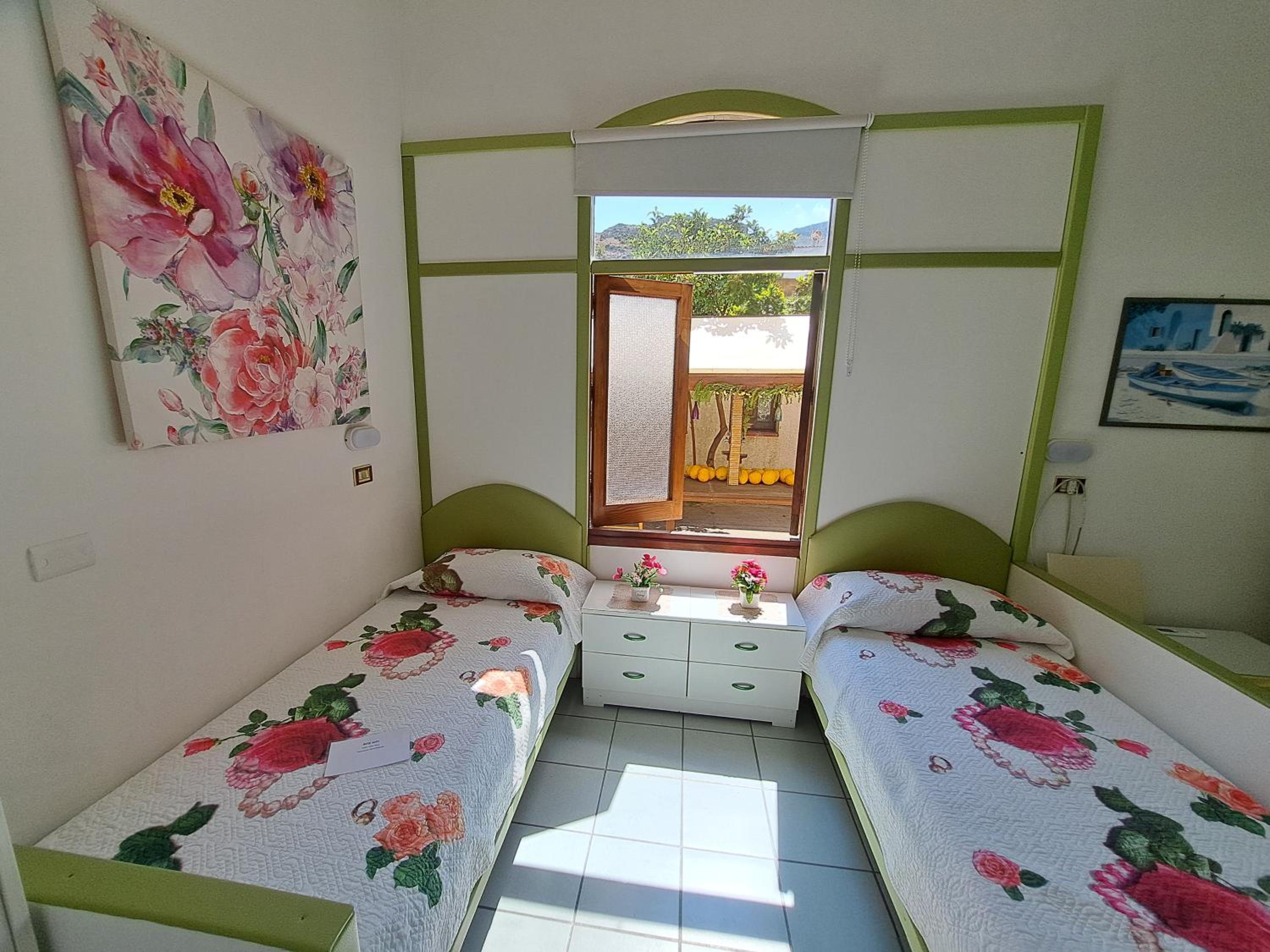 Twin Room photo 1