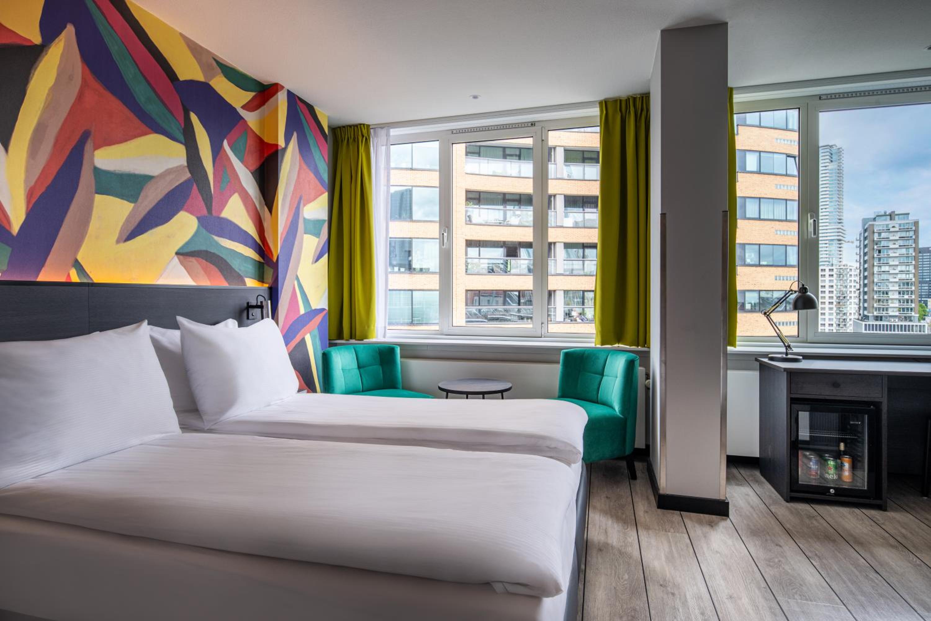 Business twin room - Photo 1