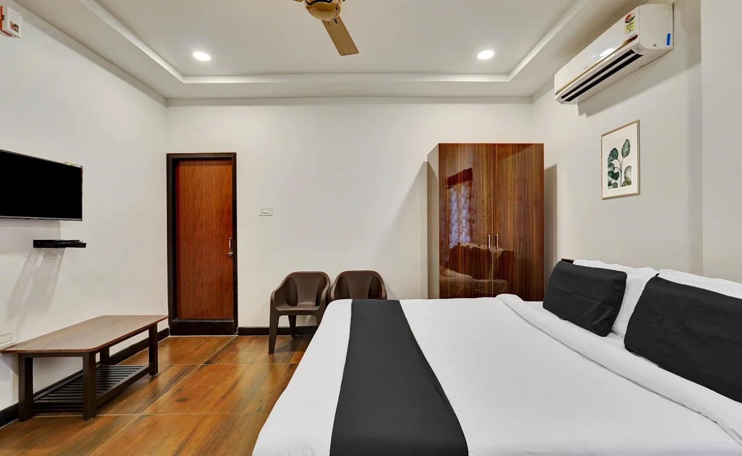 Double Room With Balcony photo 2