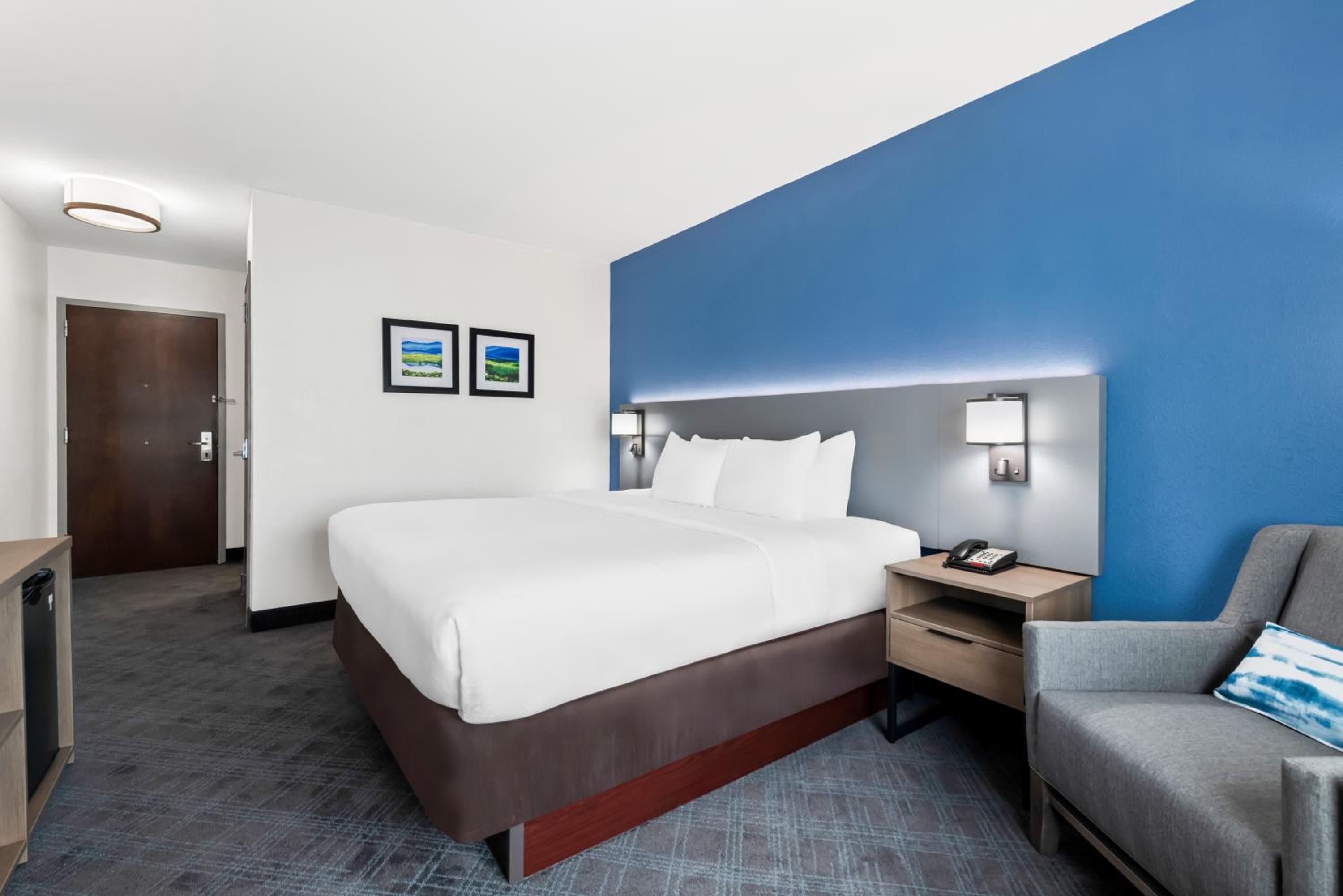 King Room - Accessible/Non-Smoking photo 1