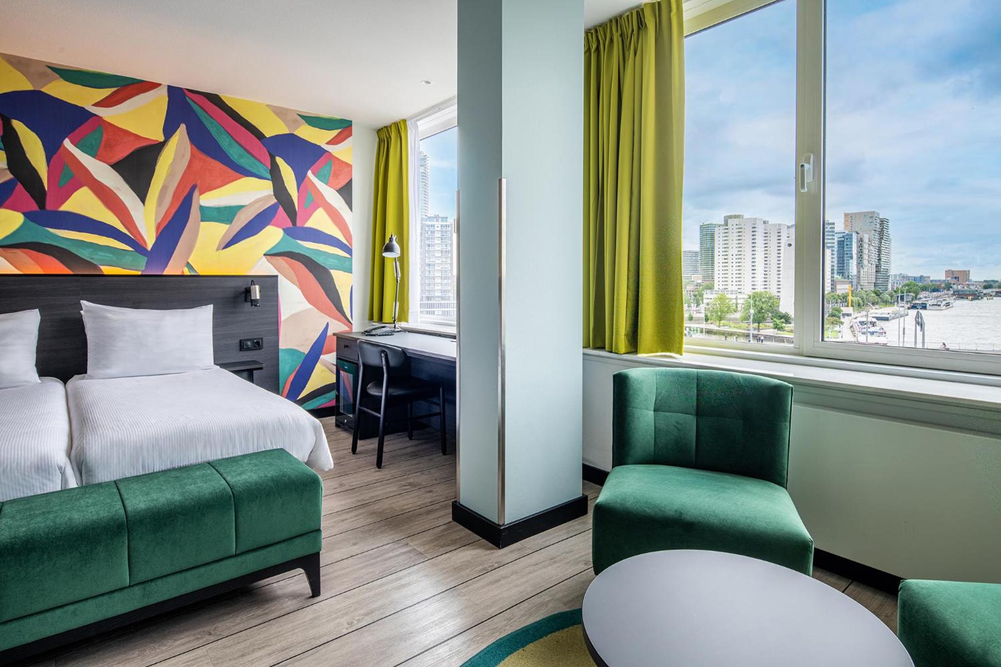 Superior Double Room With River View - Photo 1