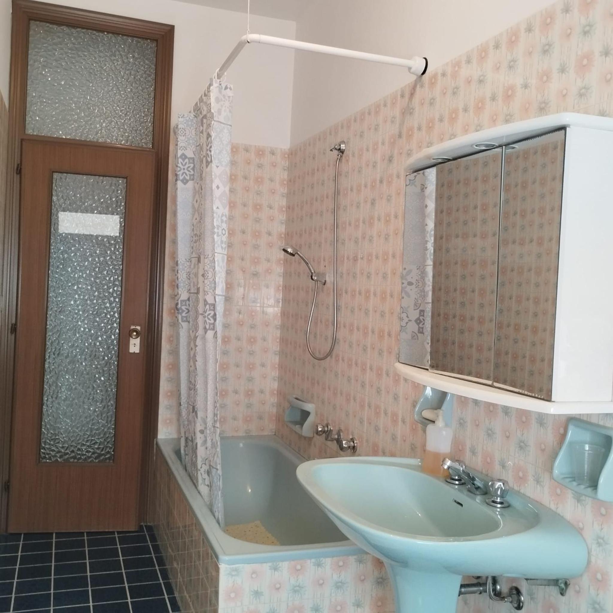 Large Double Room photo 2