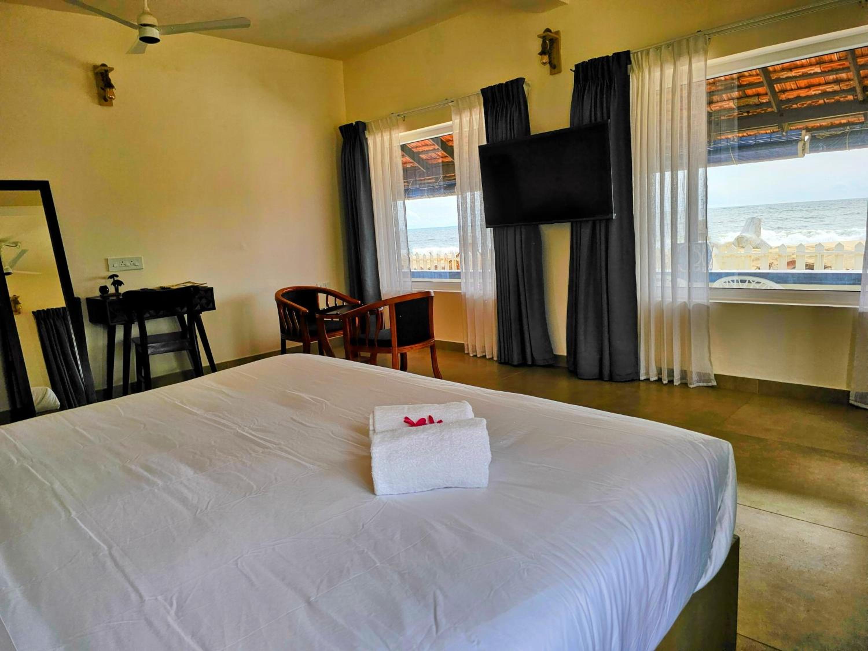 Ocean Front Club Premier Room with Private Jacuzzi Plunge Pool