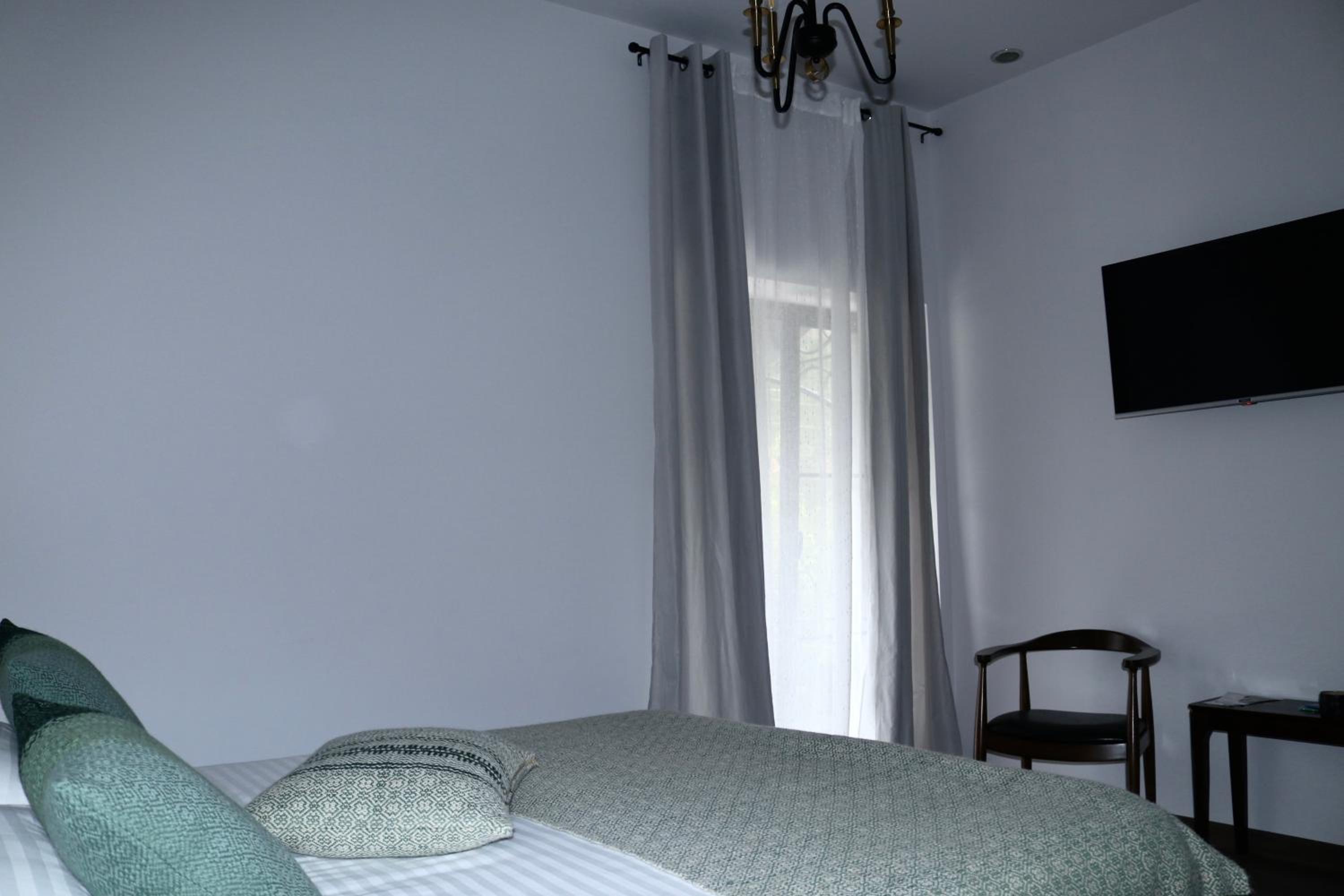 Deluxe Twin Room photo 2