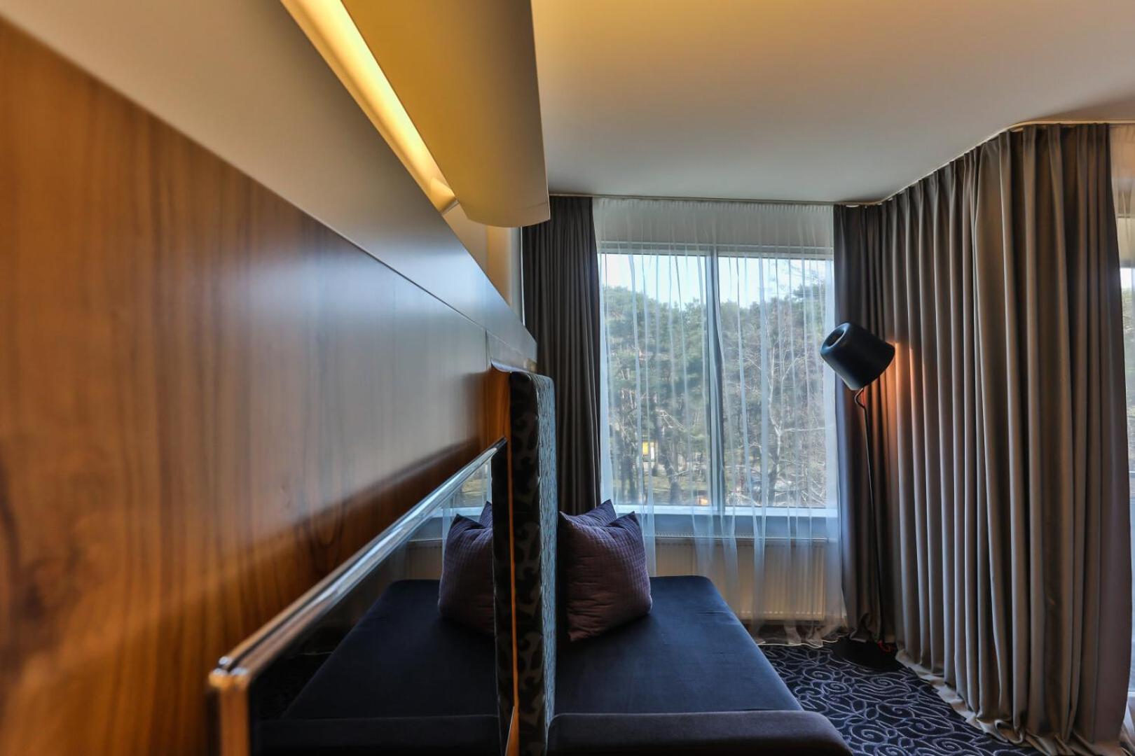 Superior Double Room with Spa Access - Building Design - Photo 3