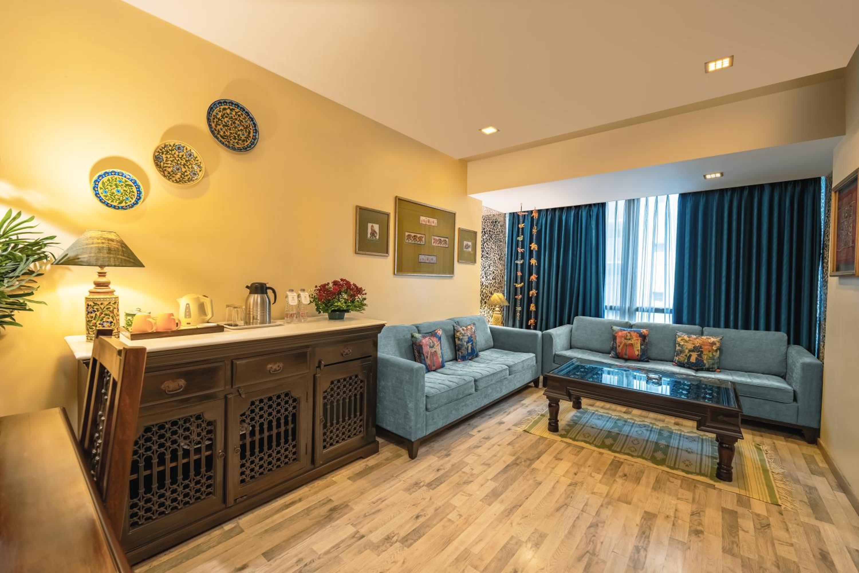 Suite (Non Smoking) photo 1