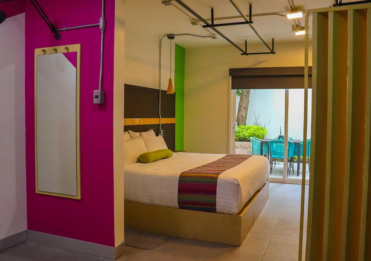 Superior King Suite photo 1