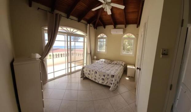 One-Bedroom Villa photo 1