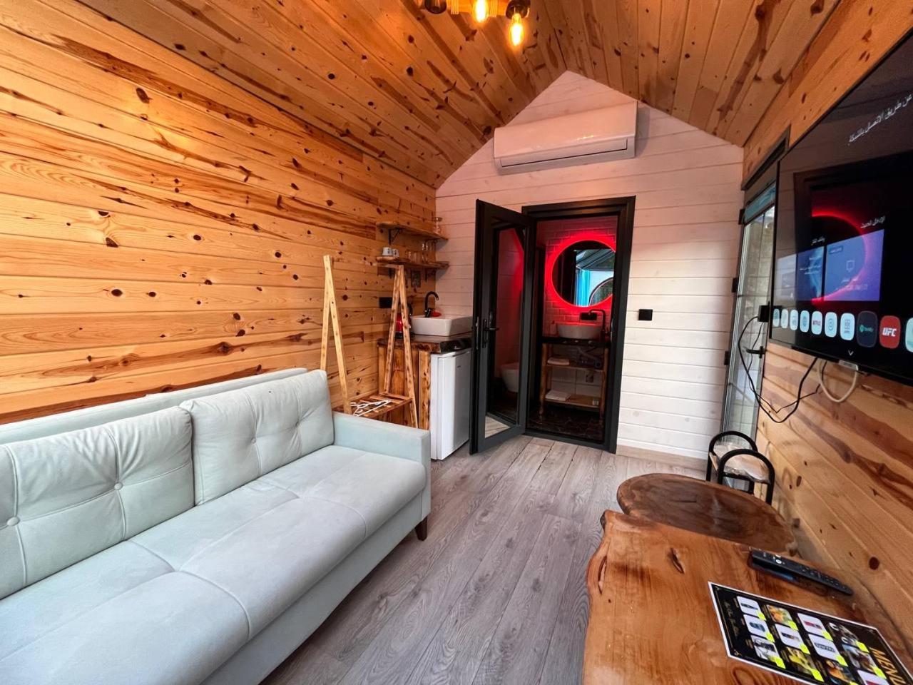 King Room with Balcony photo 3
