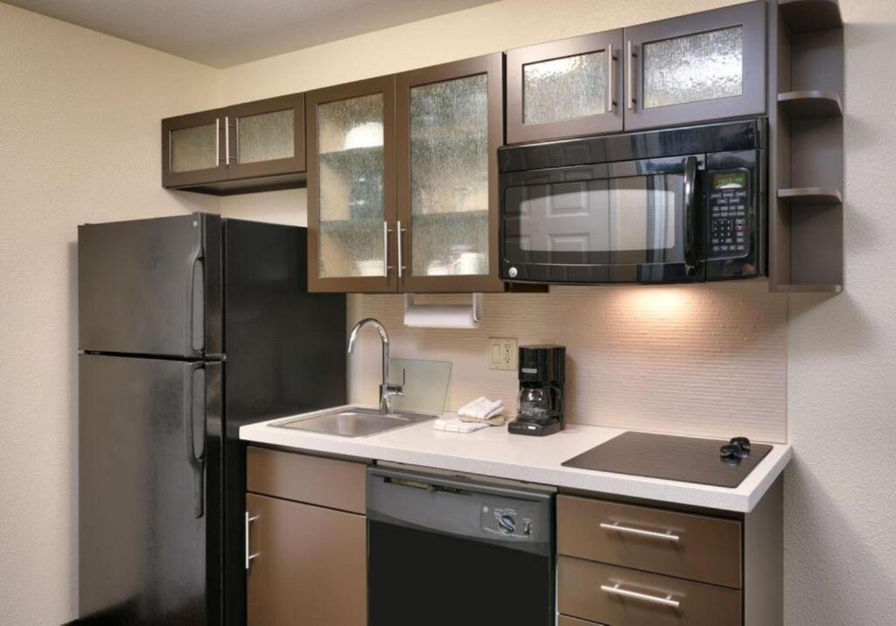 Studio Suite - Photo 4