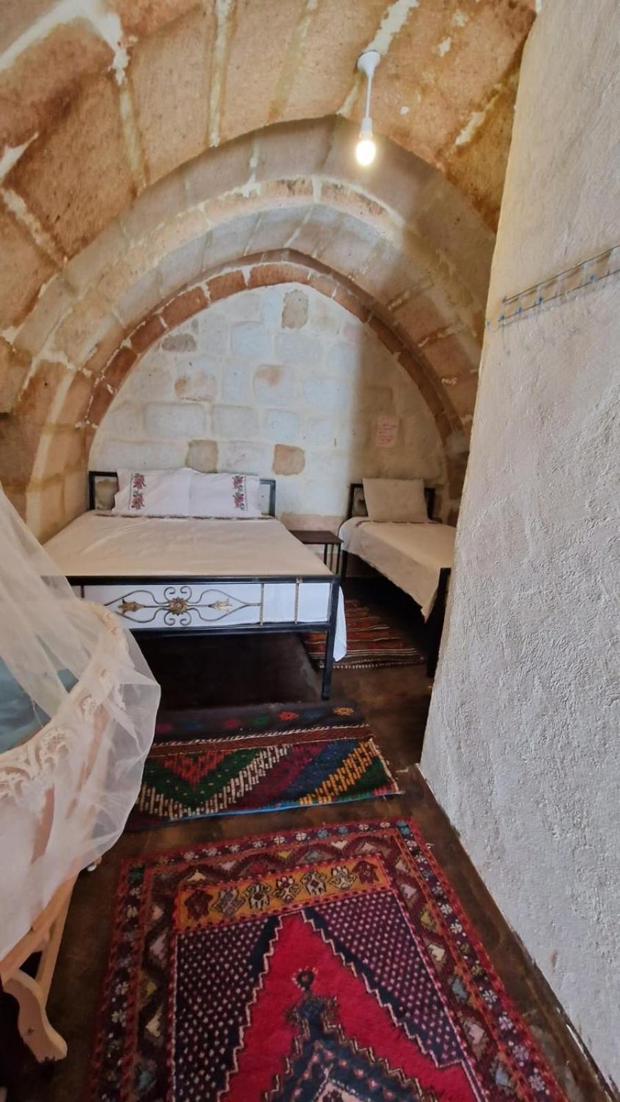 Triple Room with Shower - Photo 9
