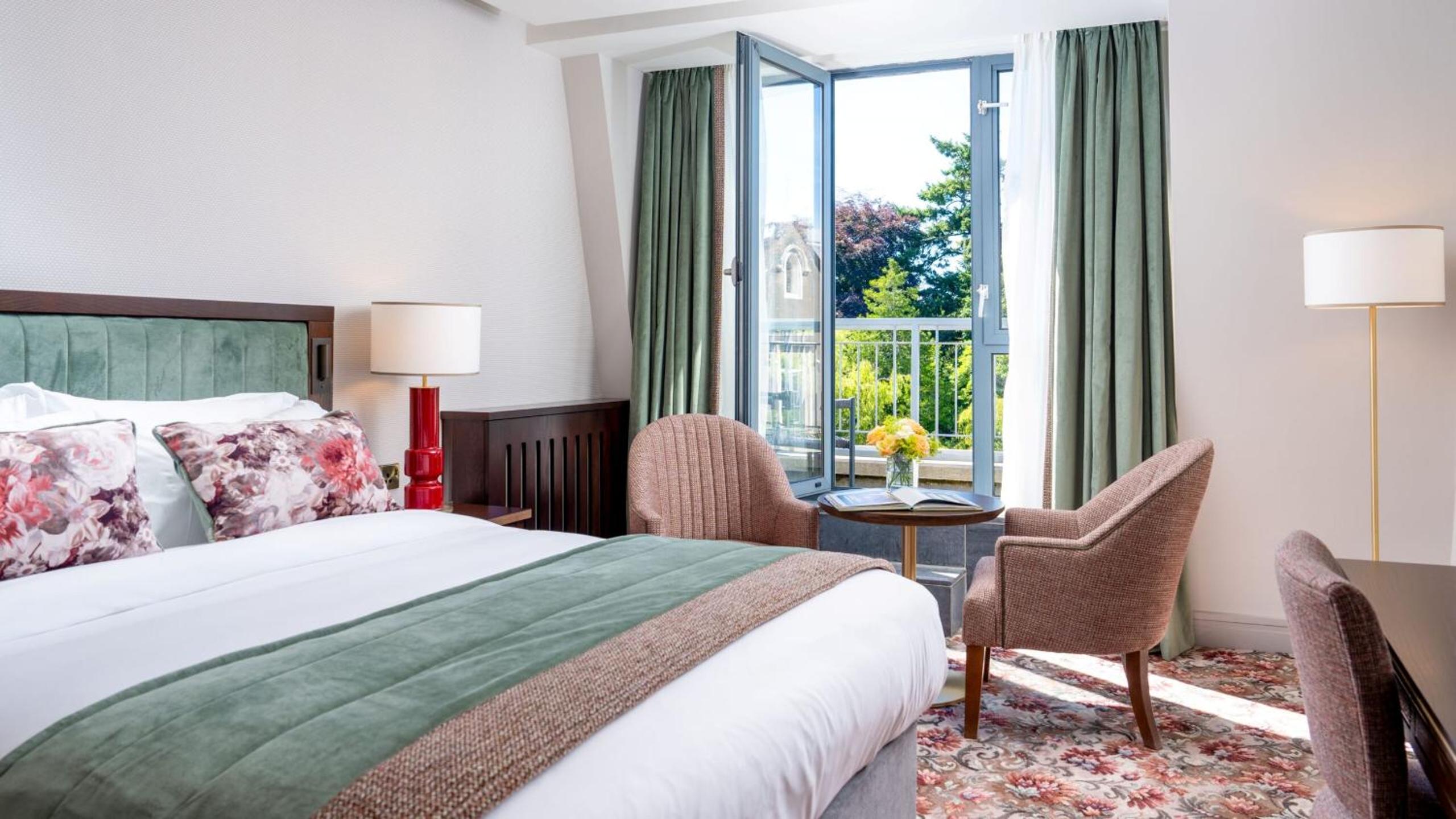 Superior Double Room with Balcony
