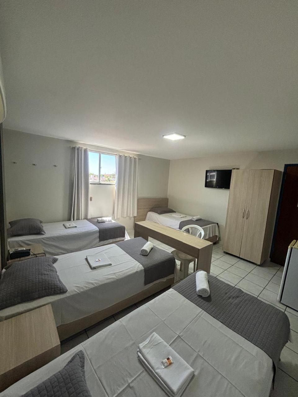 Economy Quadruple Room photo 2