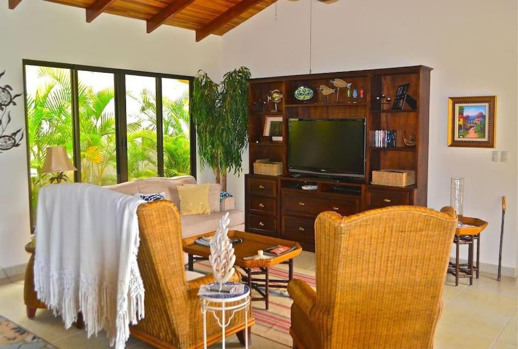 Three-Bedroom House photo 1
