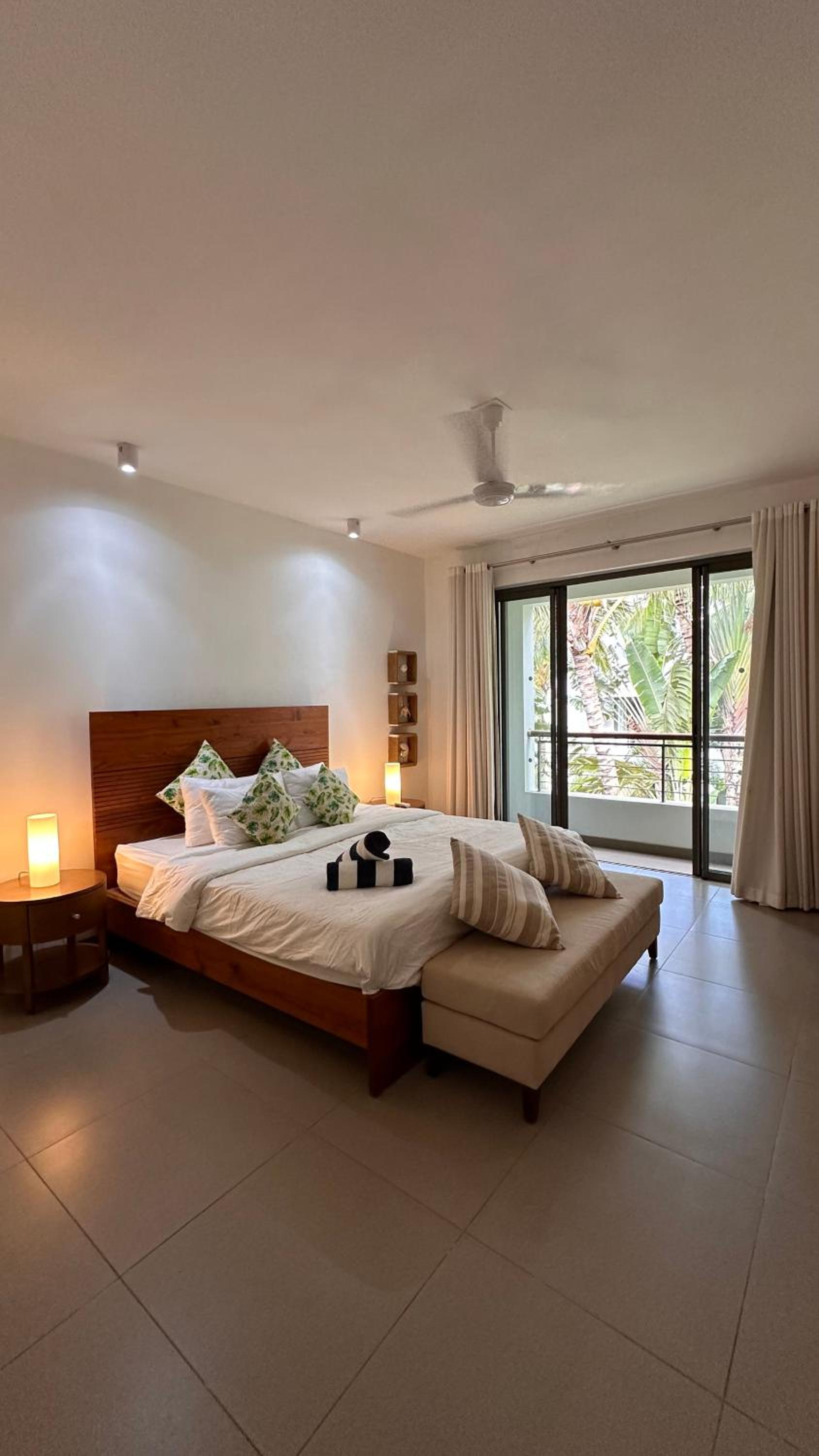Three-Bedroom Apartment photo 1