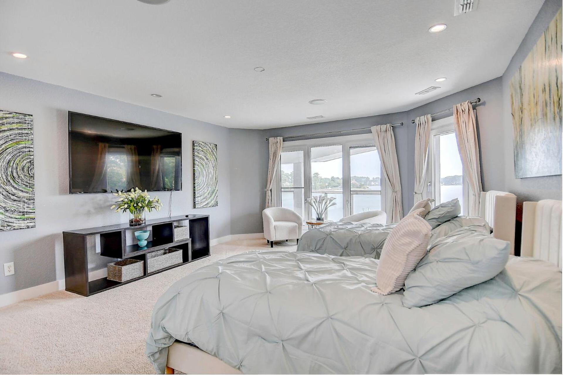 Villa photo 3