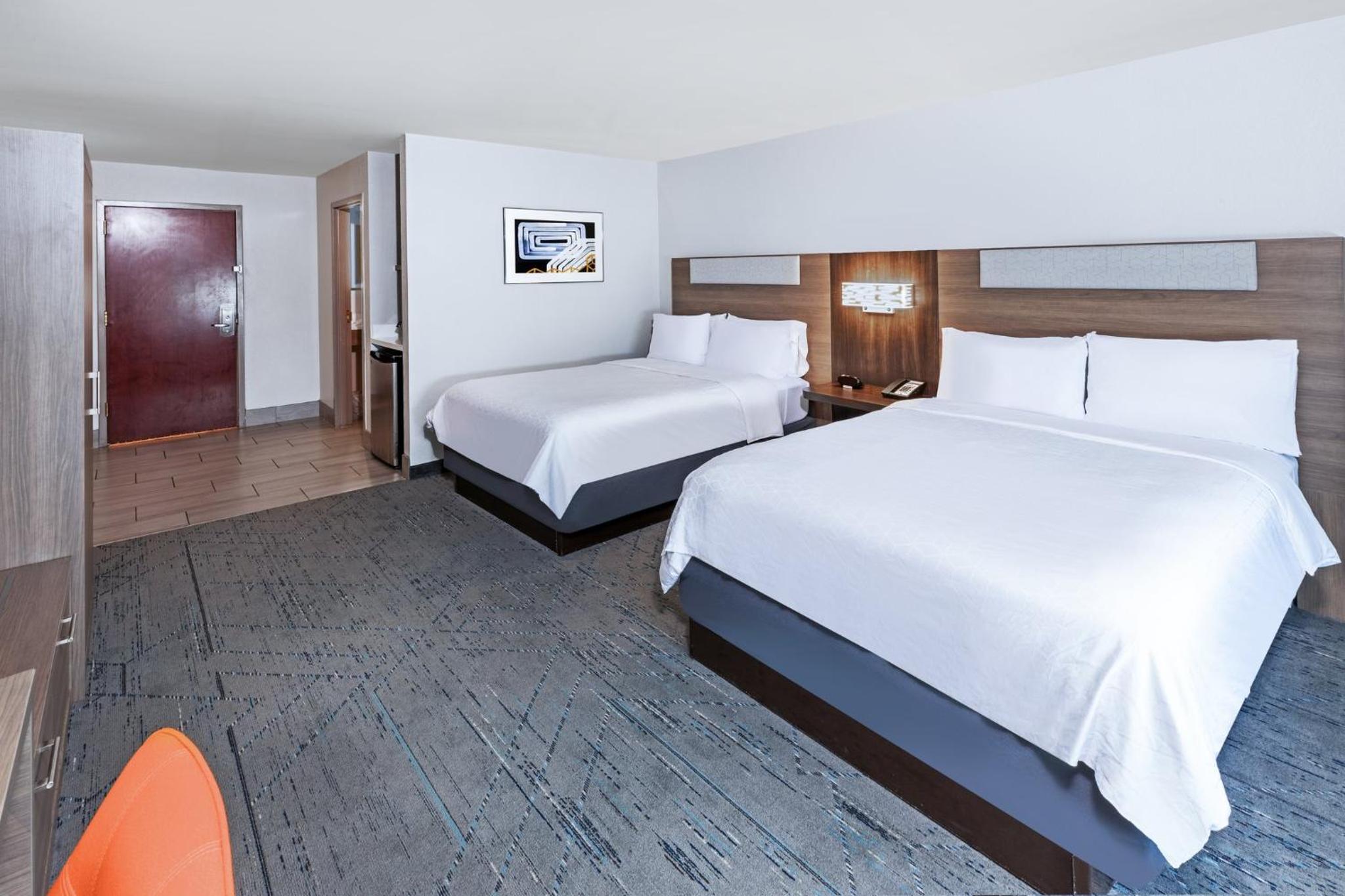 Standard Queen Room with Two Queen Beds and Extra Floor Space - Photo 1