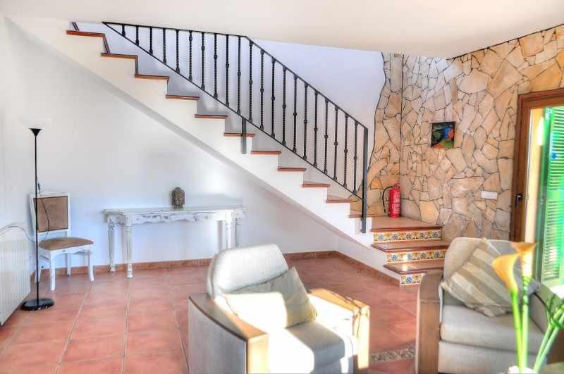 Villa photo 3