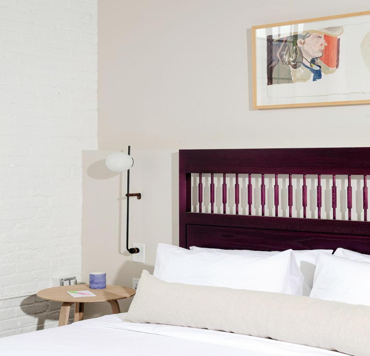 Standard Suite - Photo 1