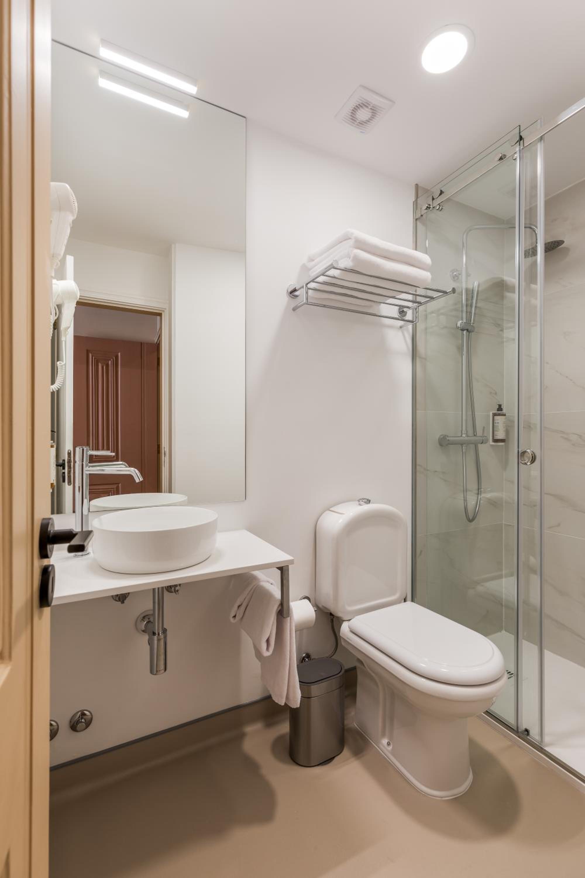 Double Room with City View photo 3