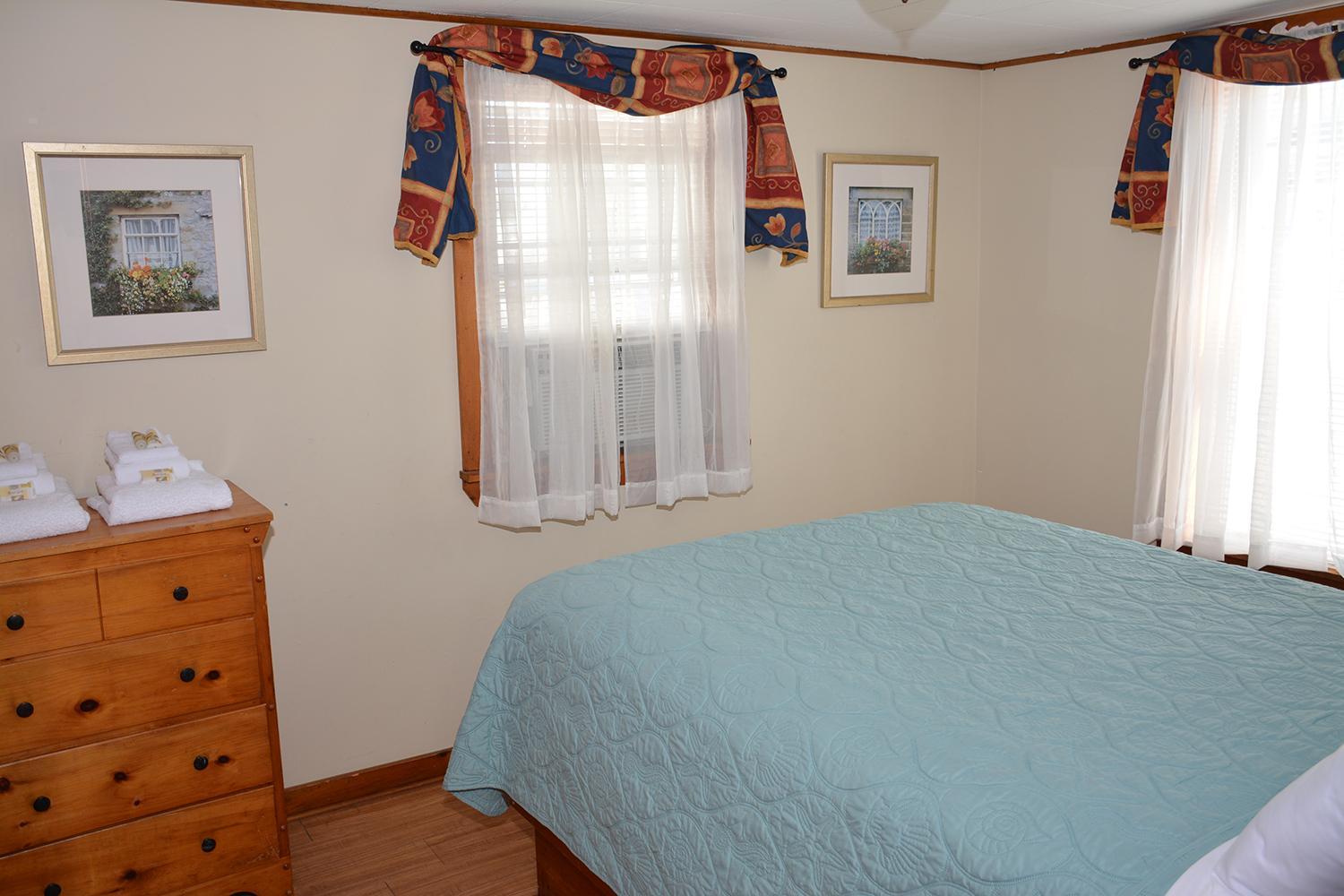 One bedroom Cottage - Little Miss Cottages Main Site Cottage #4 photo 1
