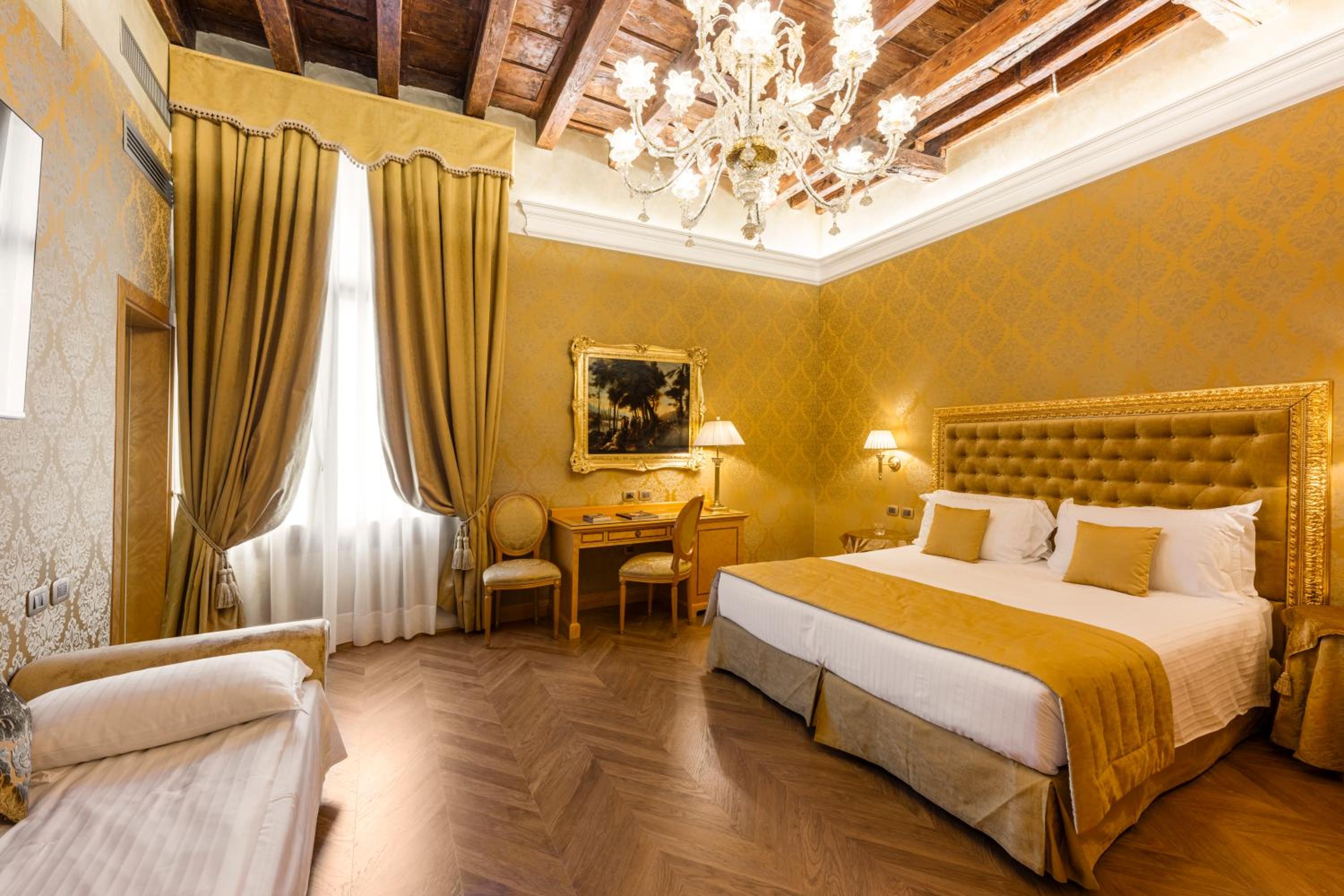 Deluxe Room photo 2