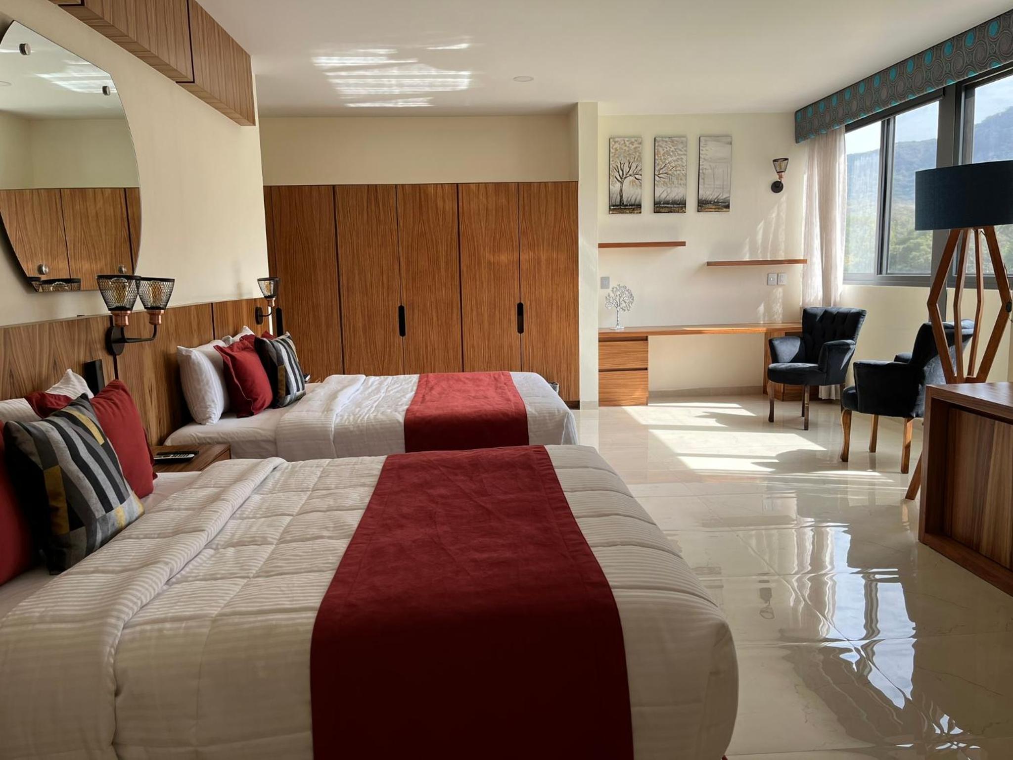 Junior Suite with Garden View photo 1