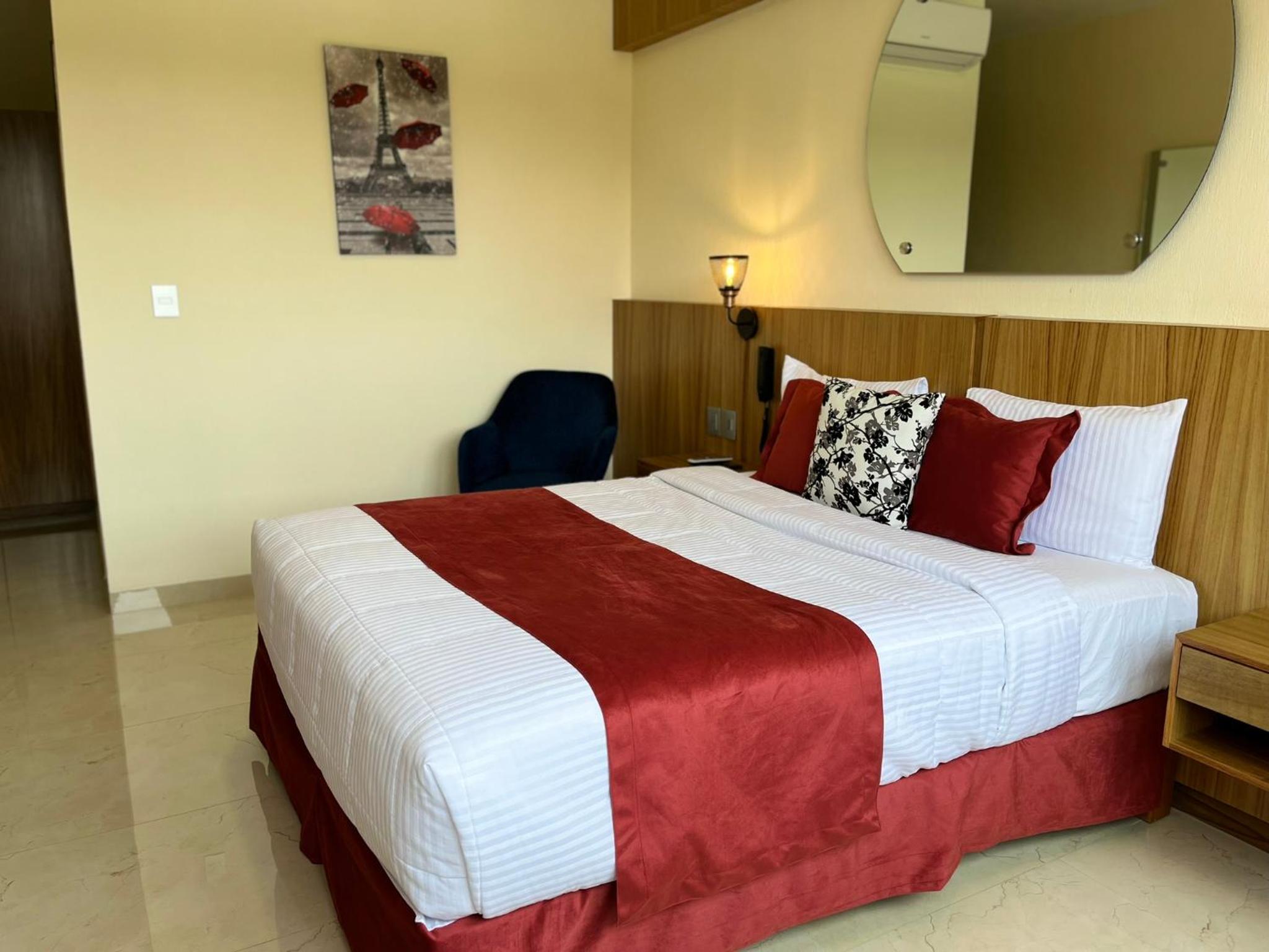 Deluxe Double or Twin Room photo 2