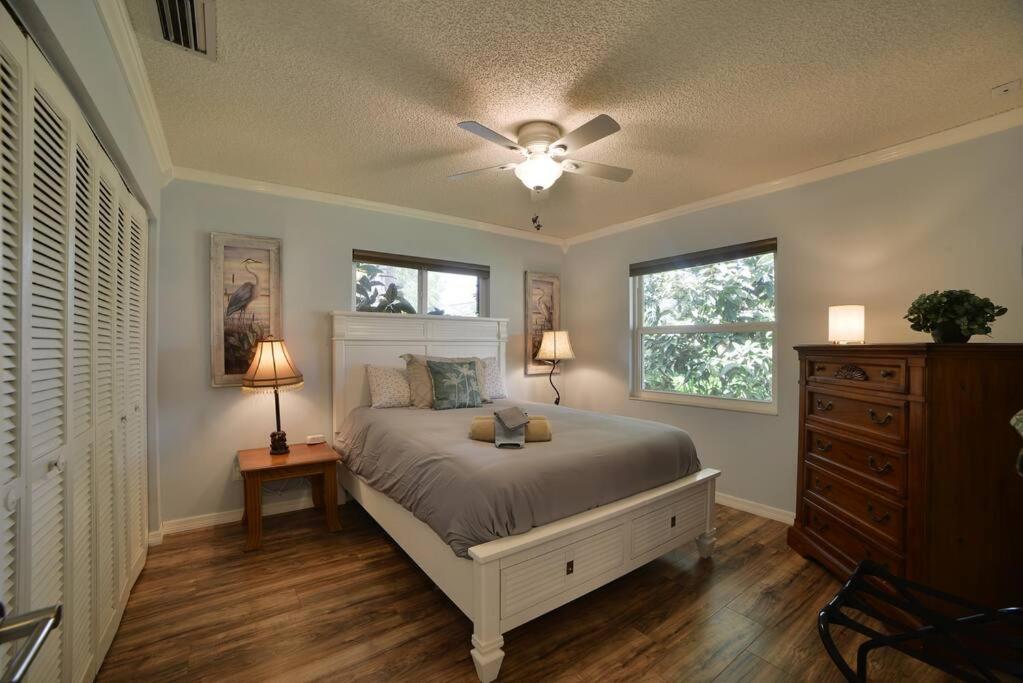 Two-Bedroom House photo 2