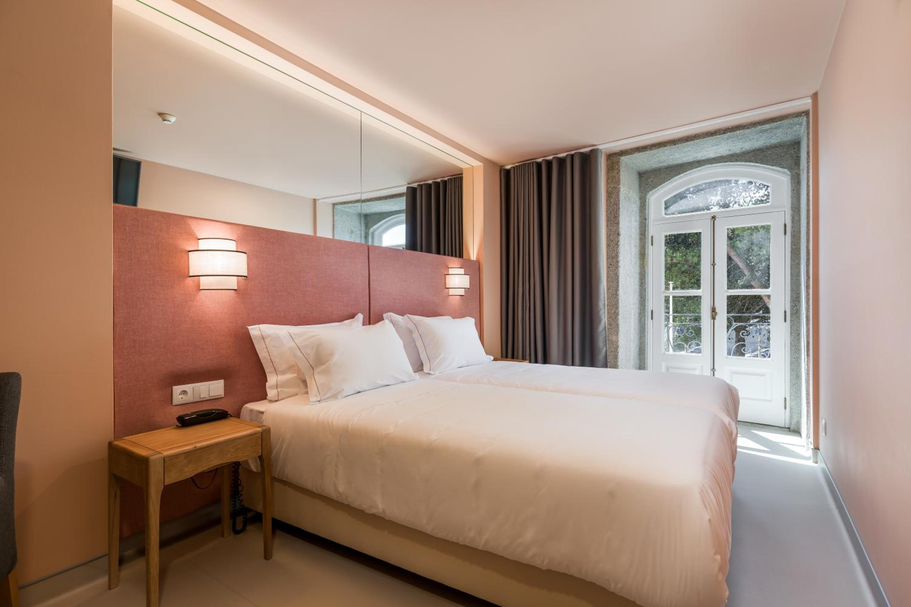 Deluxe Double or Twin Room with River View photo 1