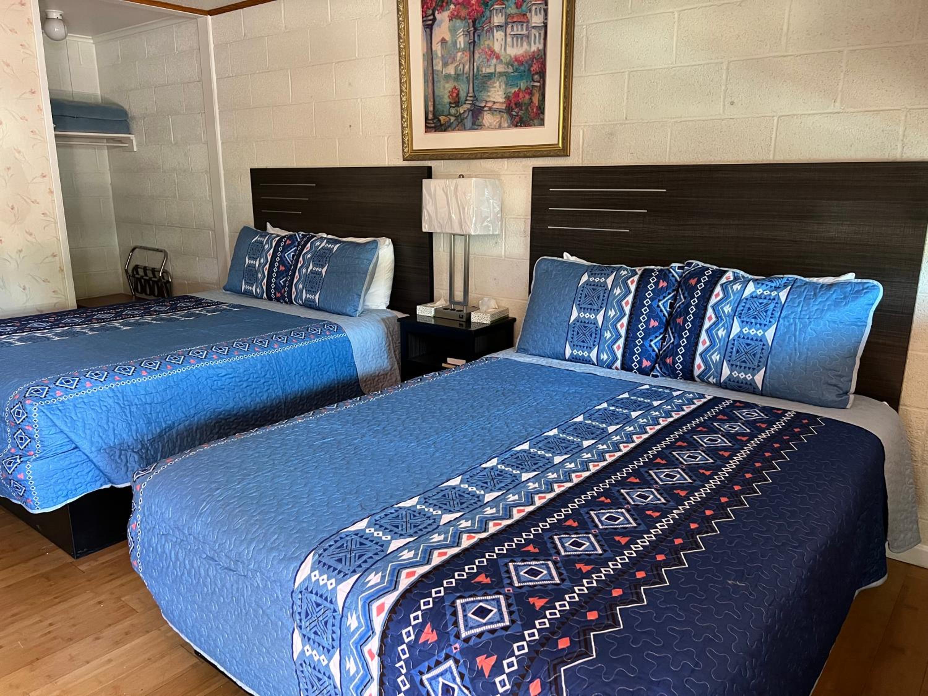 Classic Queen Room - Photo 1