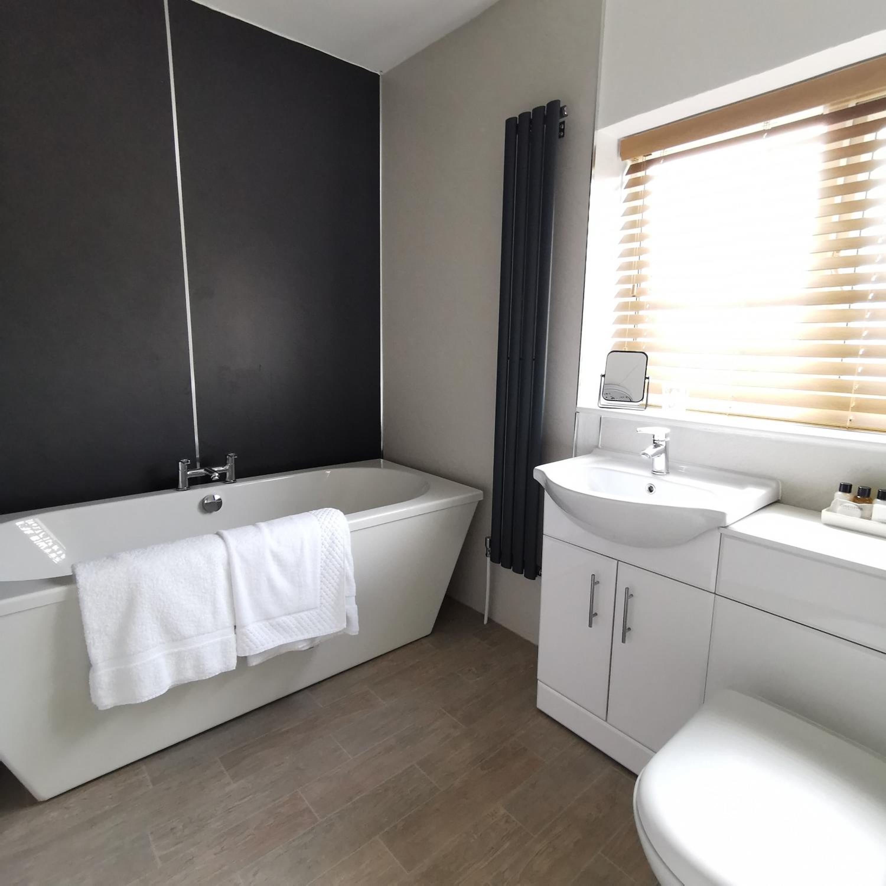 Deluxe Double Room - Photo 3