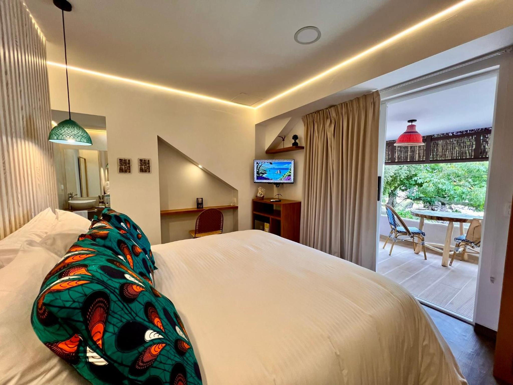 Queen Room with Sea View photo 3