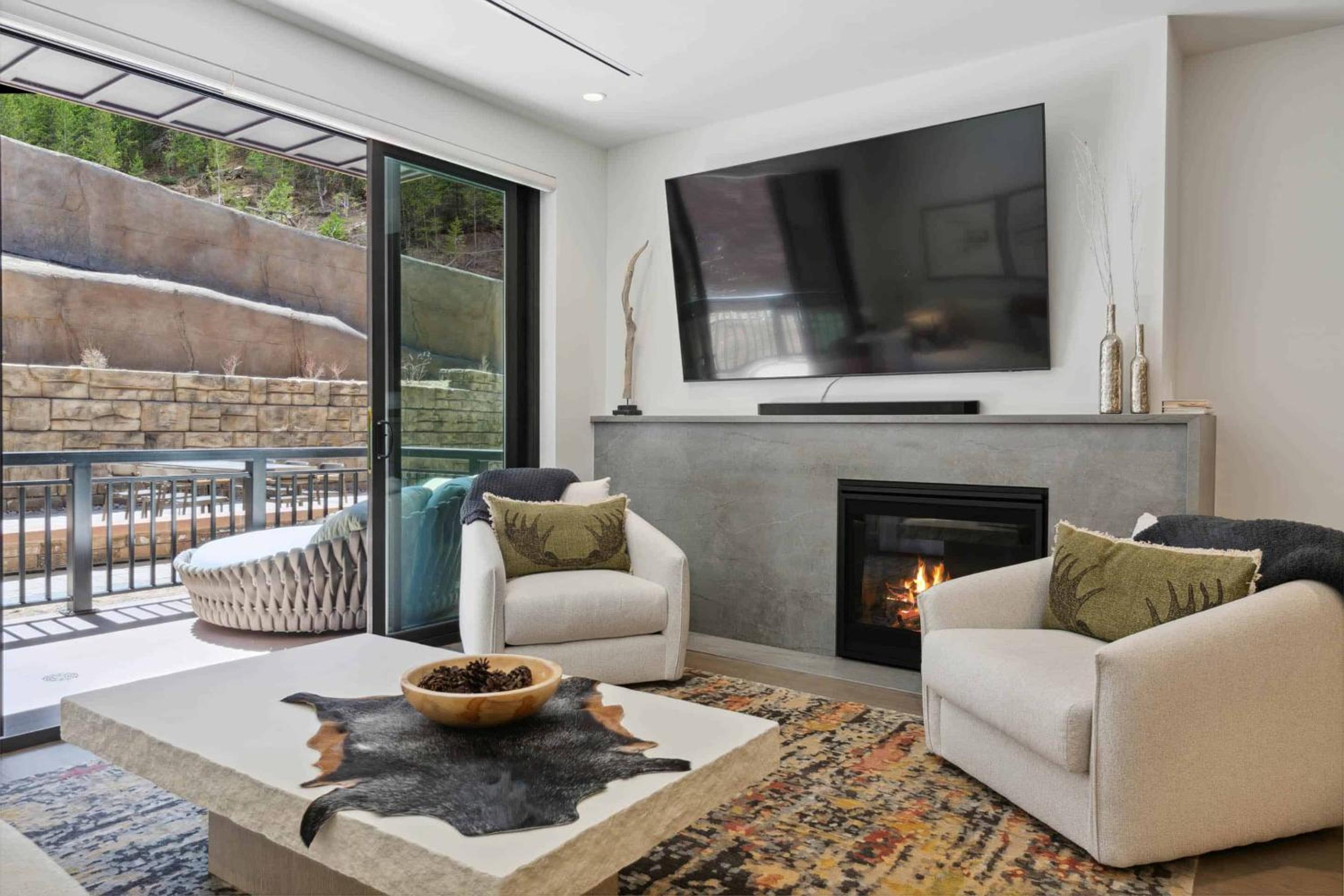 Two-Bedroom Apartment with Balcony photo 1