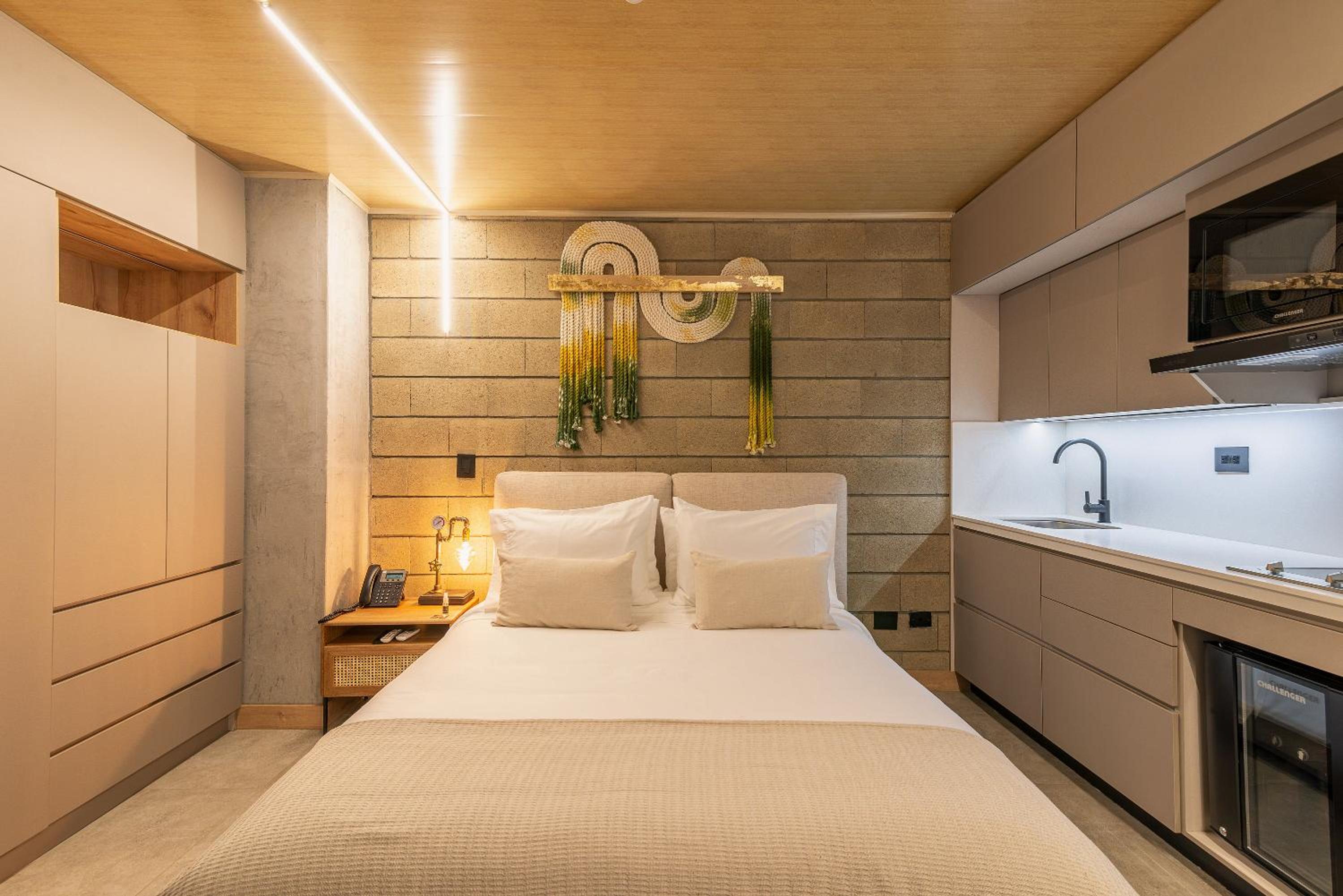 Double Room with Private Bathroom photo 2