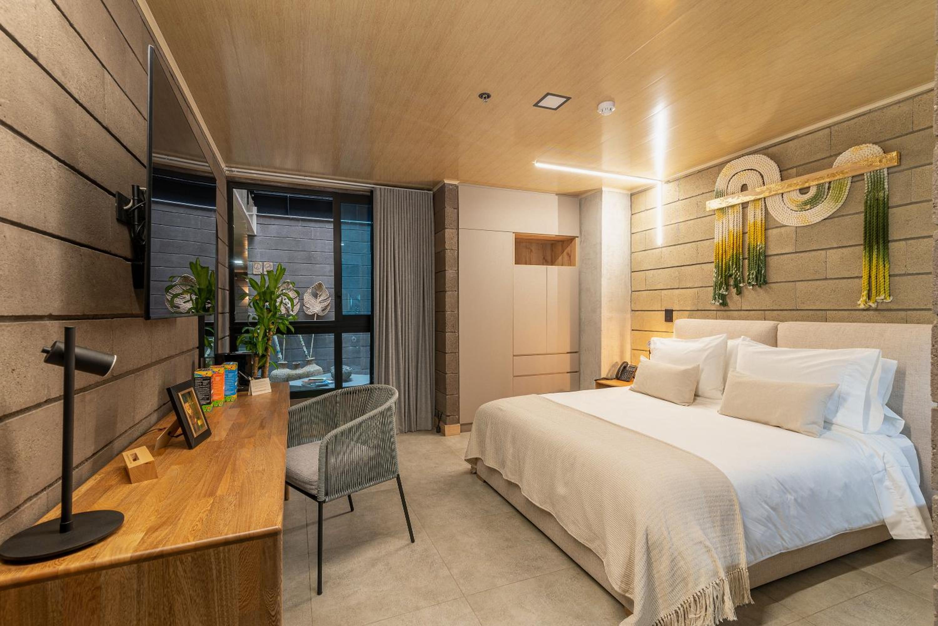 Double Room with Private Bathroom photo 3