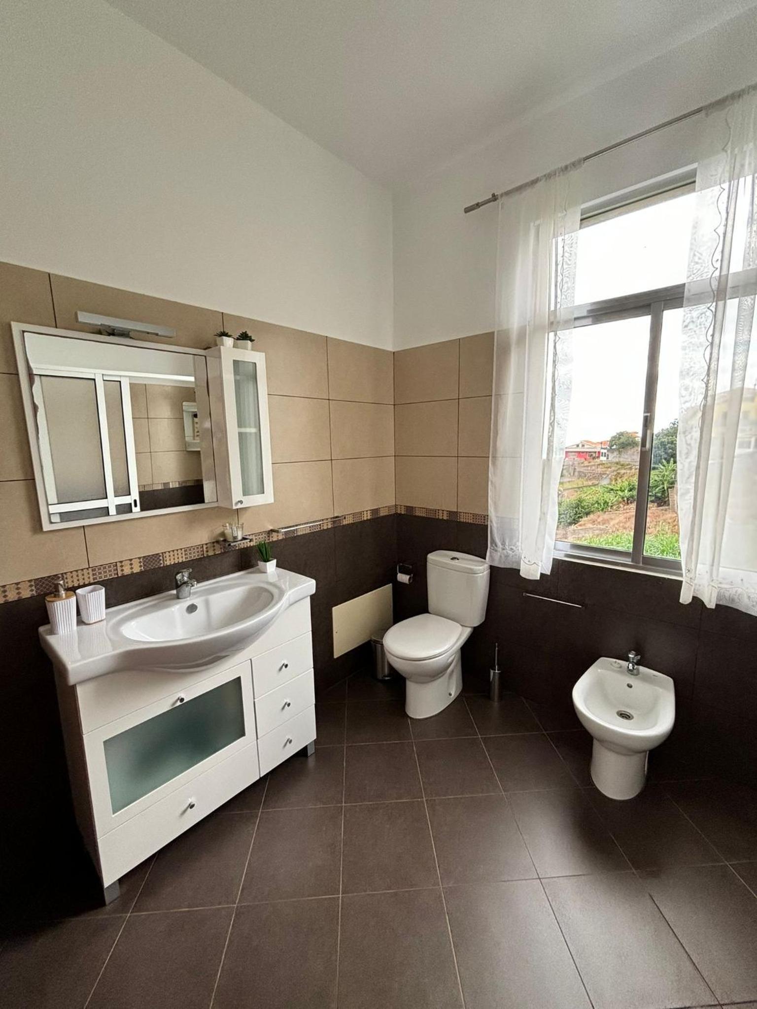 Two-Bedroom House photo 3