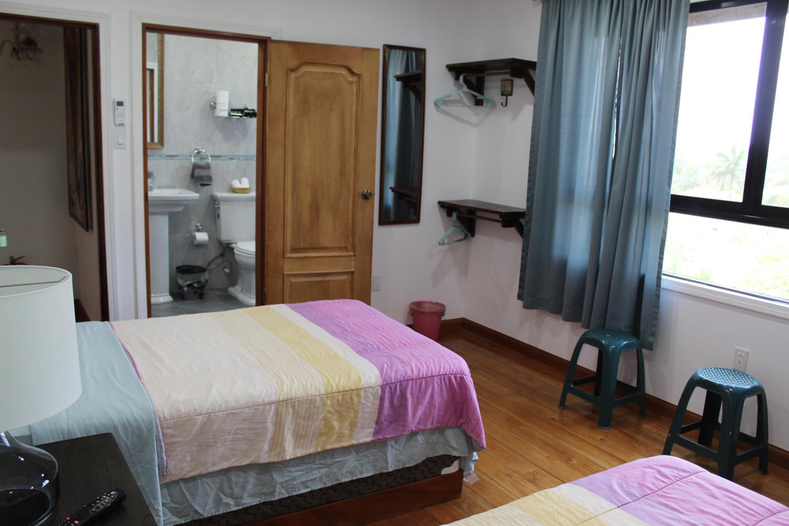 Three-Bedroom Villa photo 2