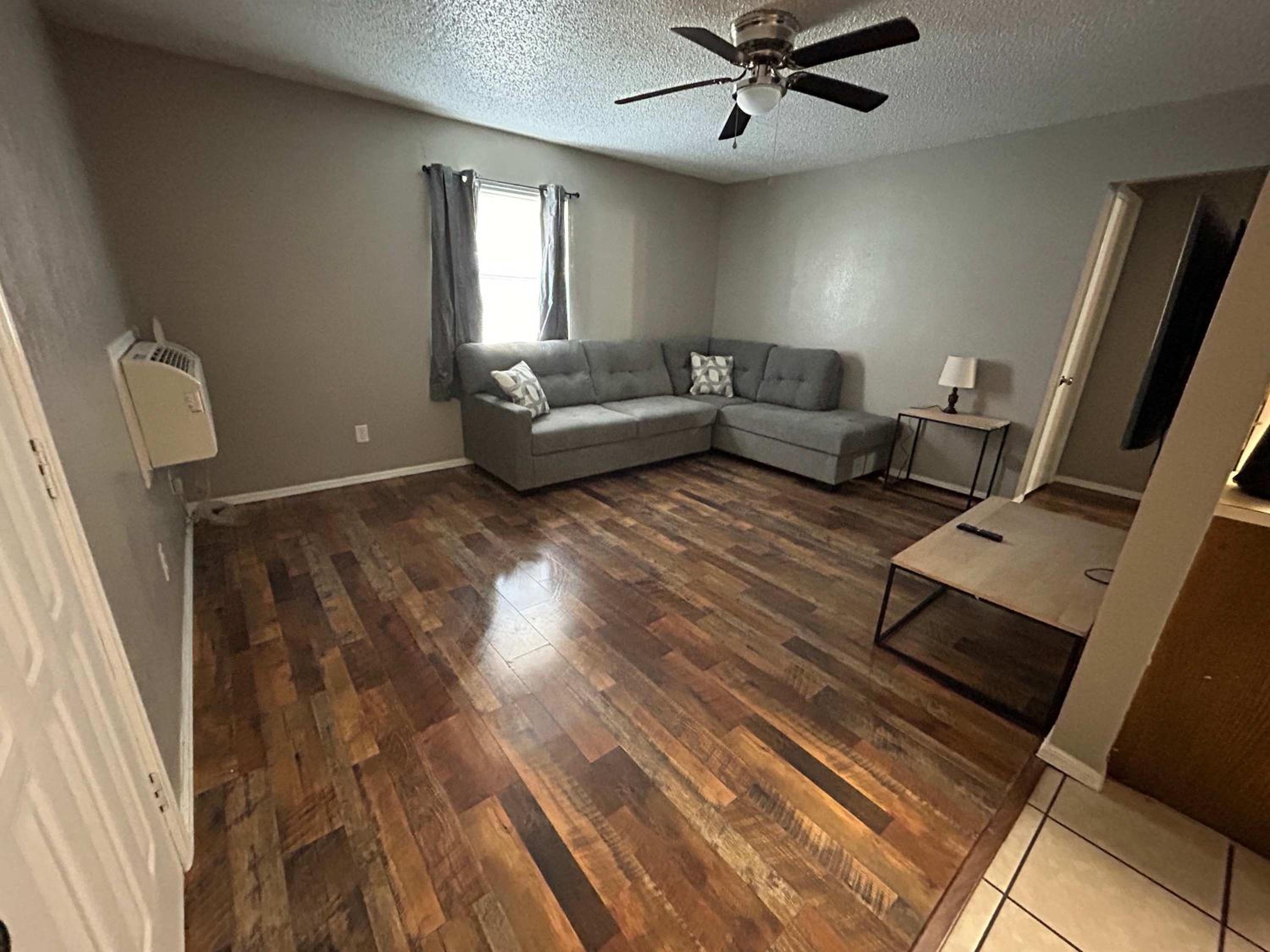 Apartment photo 1