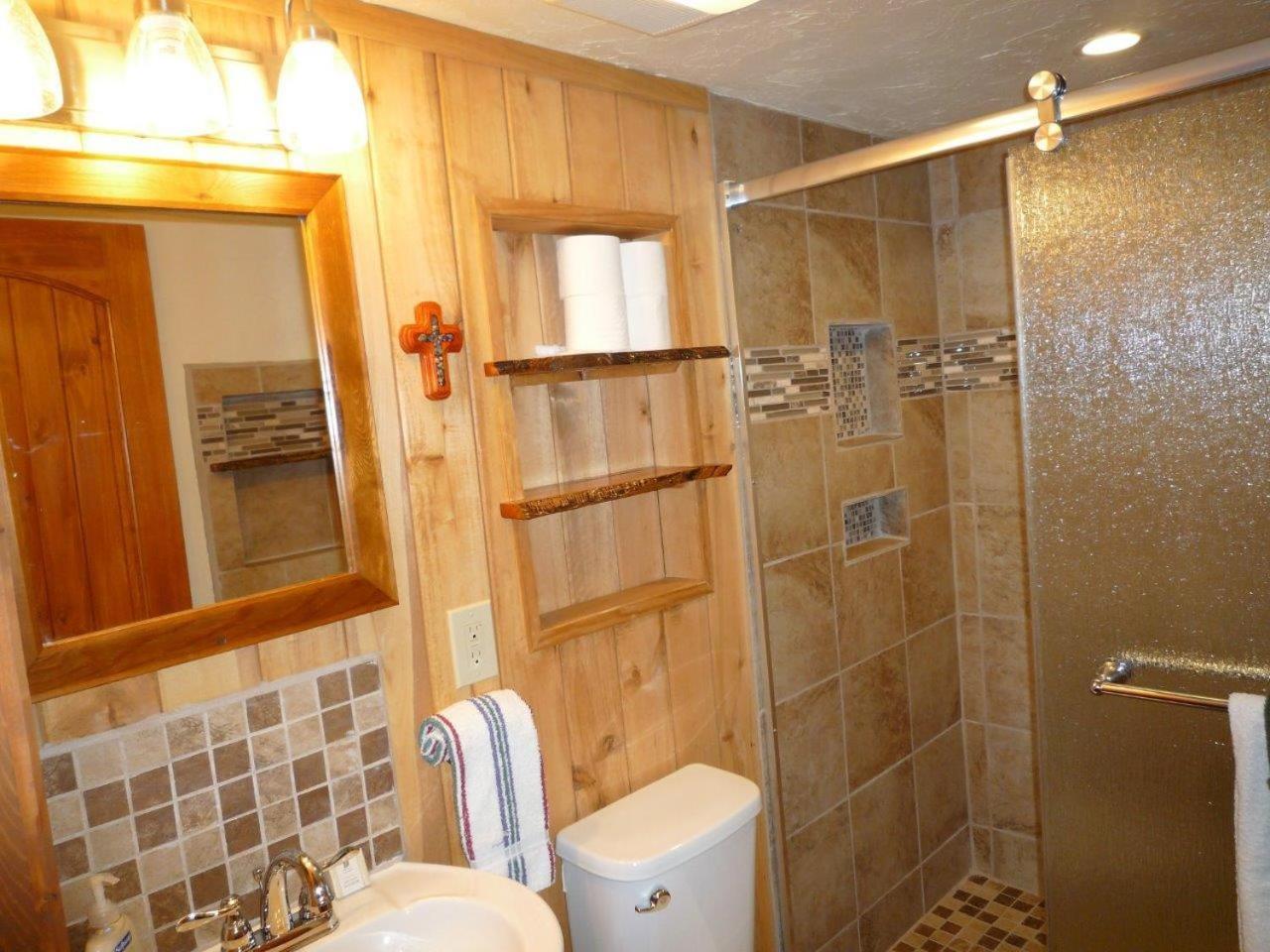 Two-Bedroom Holiday Home photo 3