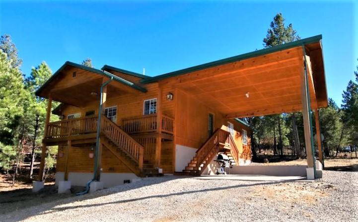 Three-Bedroom Vacation Home photo 3