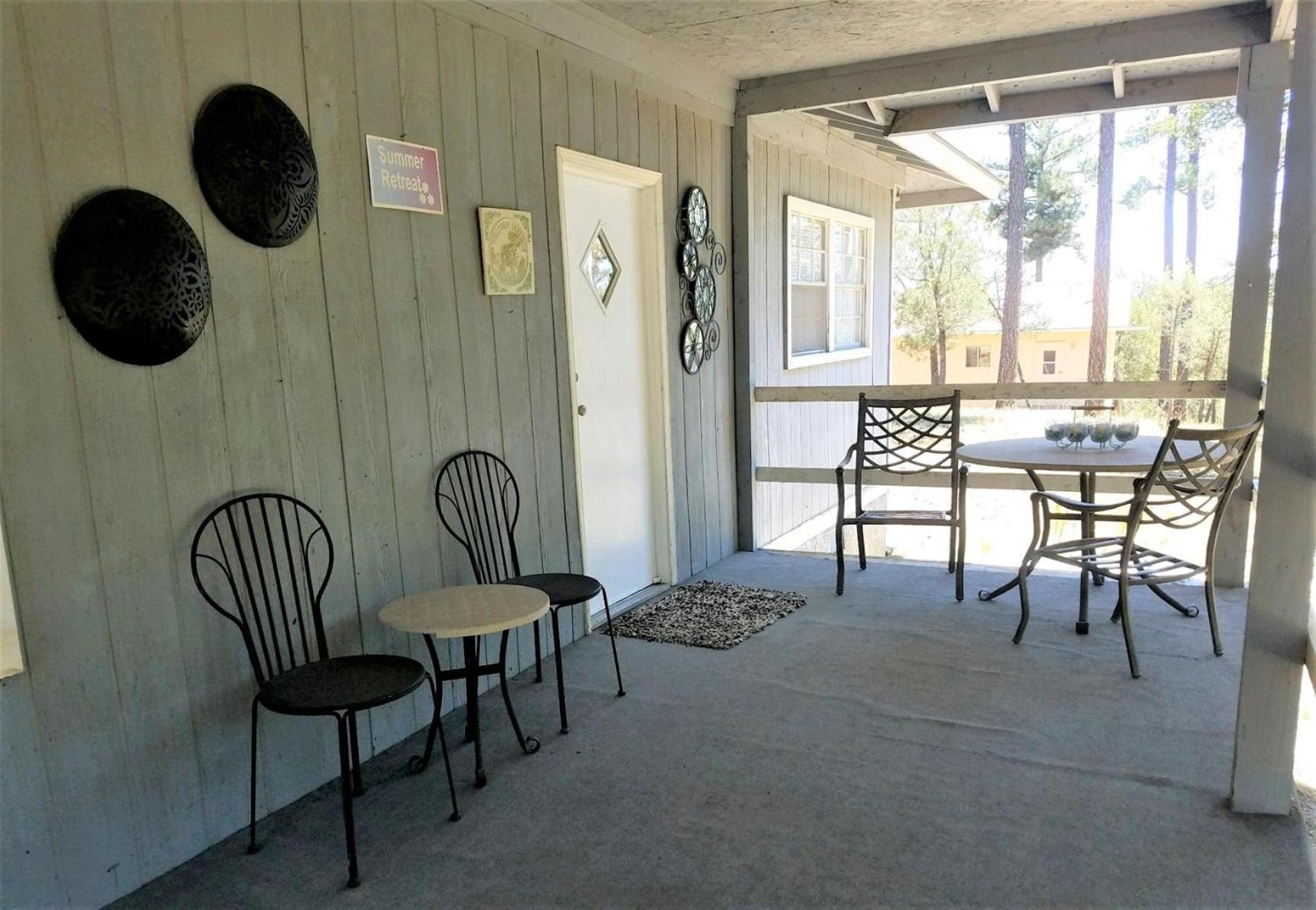 Two-Bedroom Holiday Home photo 2