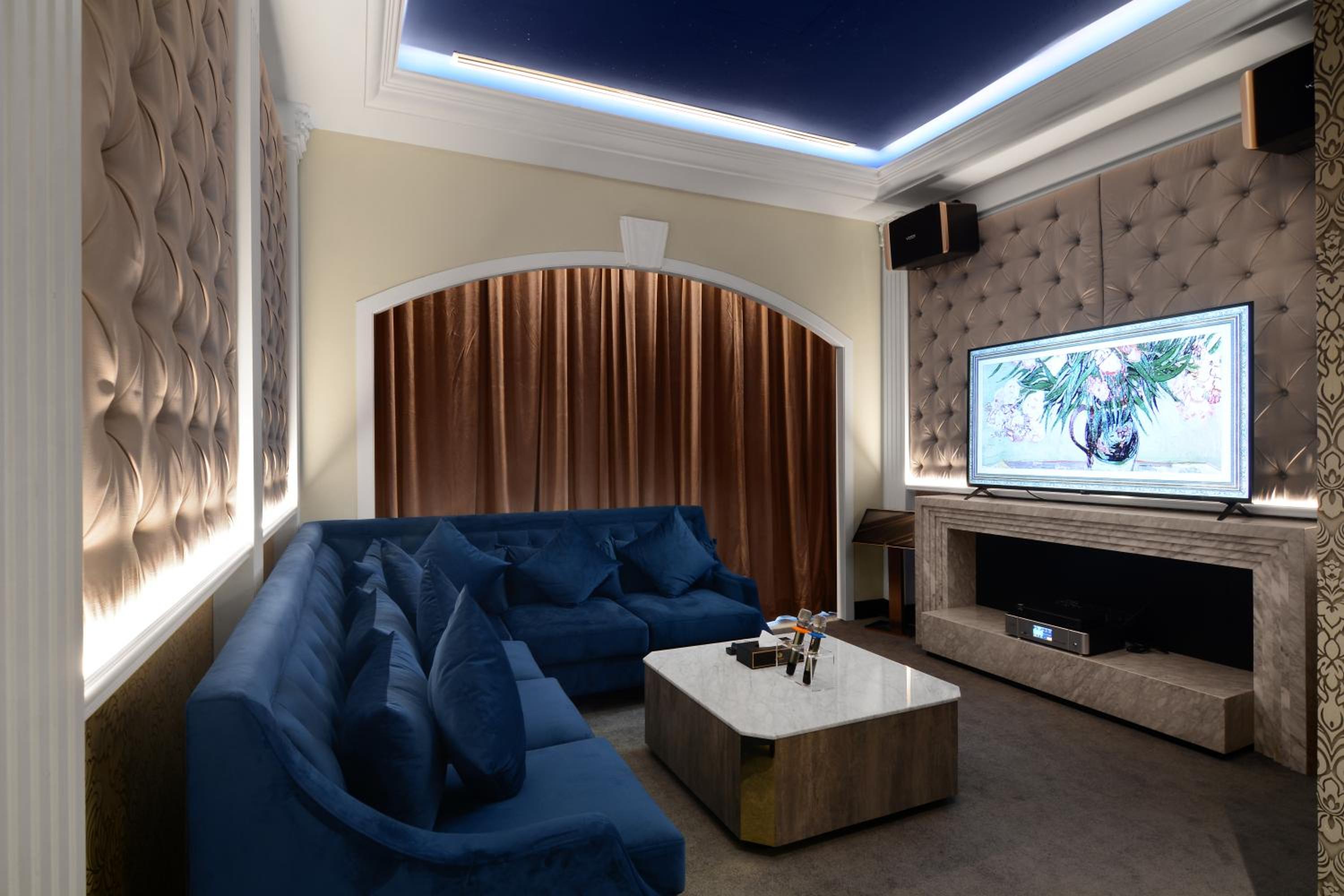 Presidential Suite