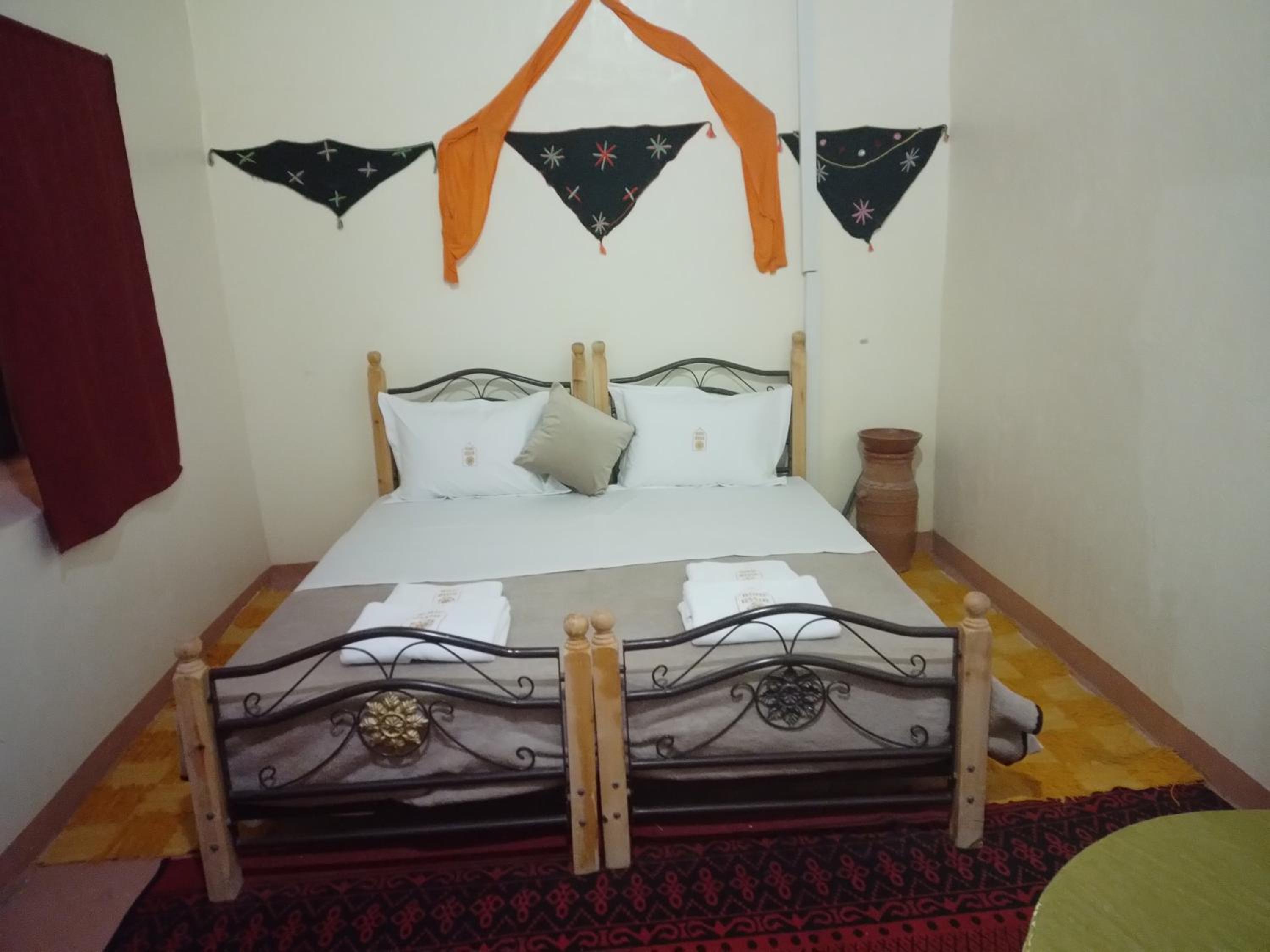 Double Room with Private Bathroom photo 3
