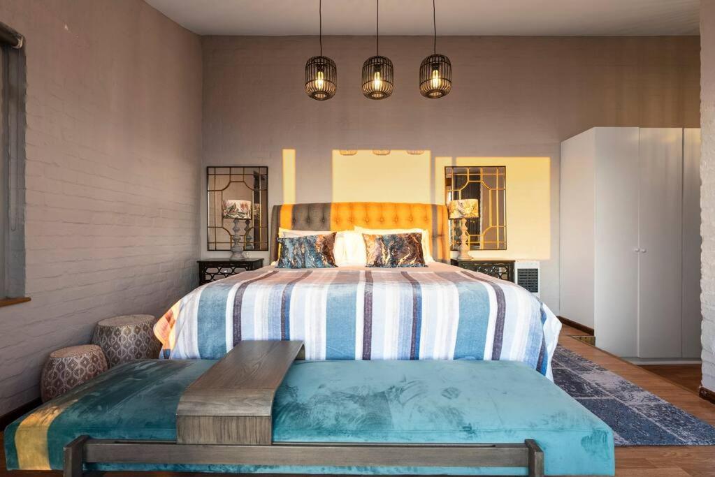 Three-Bedroom House photo 1