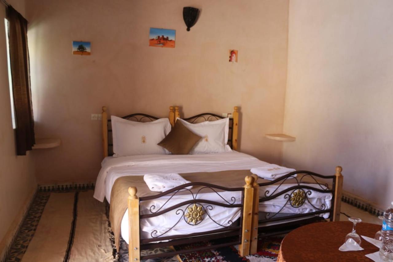 Single Room with Private Bathroom photo 1