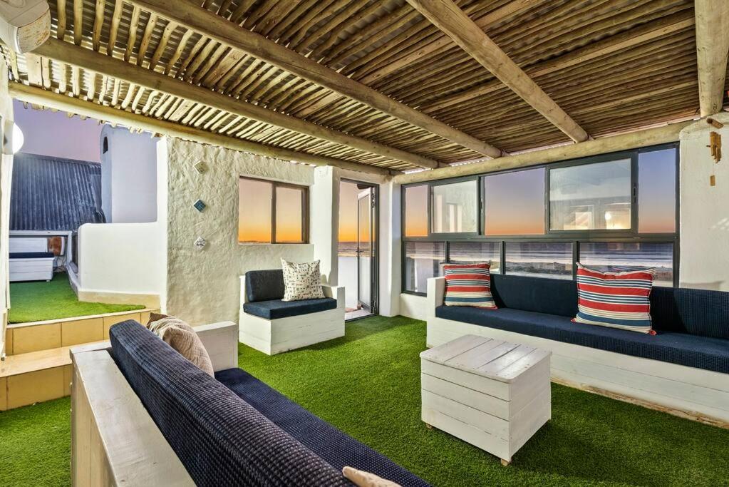 Three-Bedroom House - Photo 83