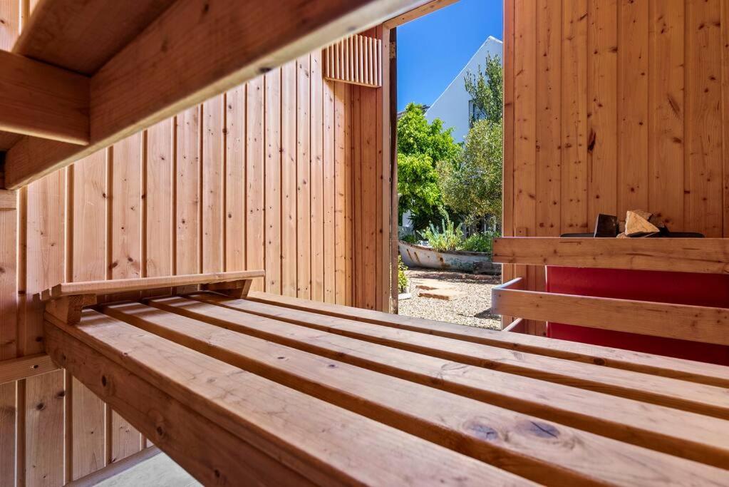 Three-Bedroom House - Photo 7